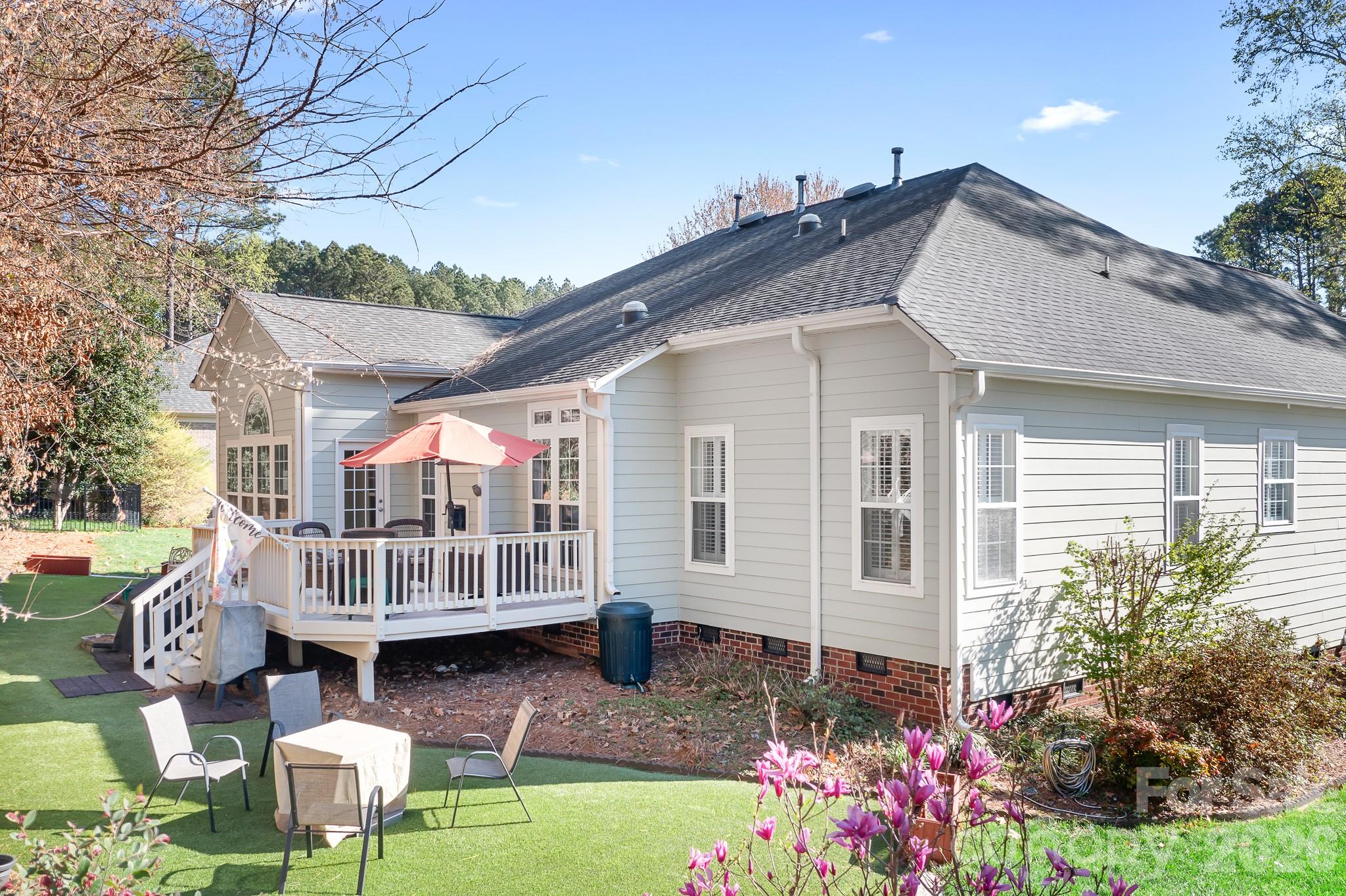 104 Kestrel Court — Mount Holly