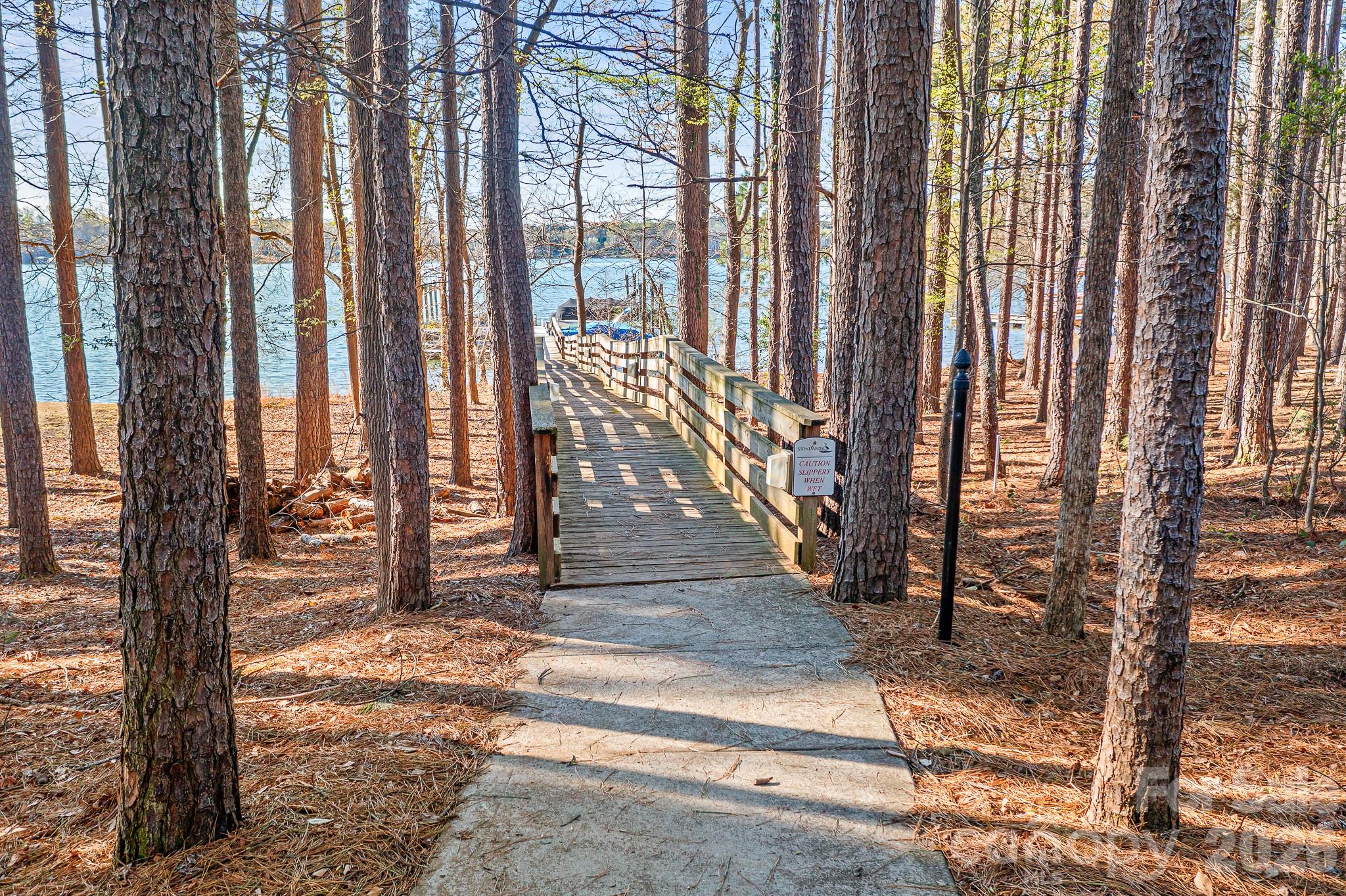 104 Kestrel Court — Mount Holly