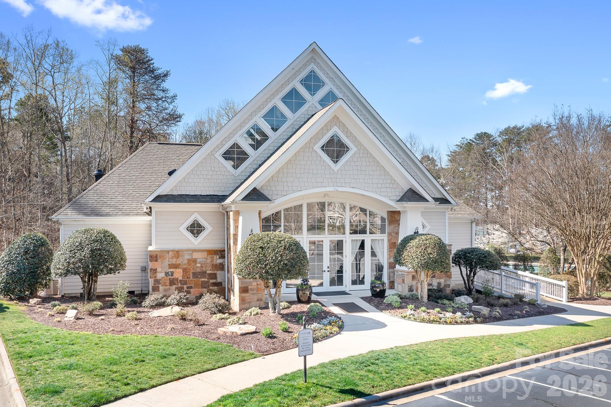 104 Kestrel Court — Mount Holly