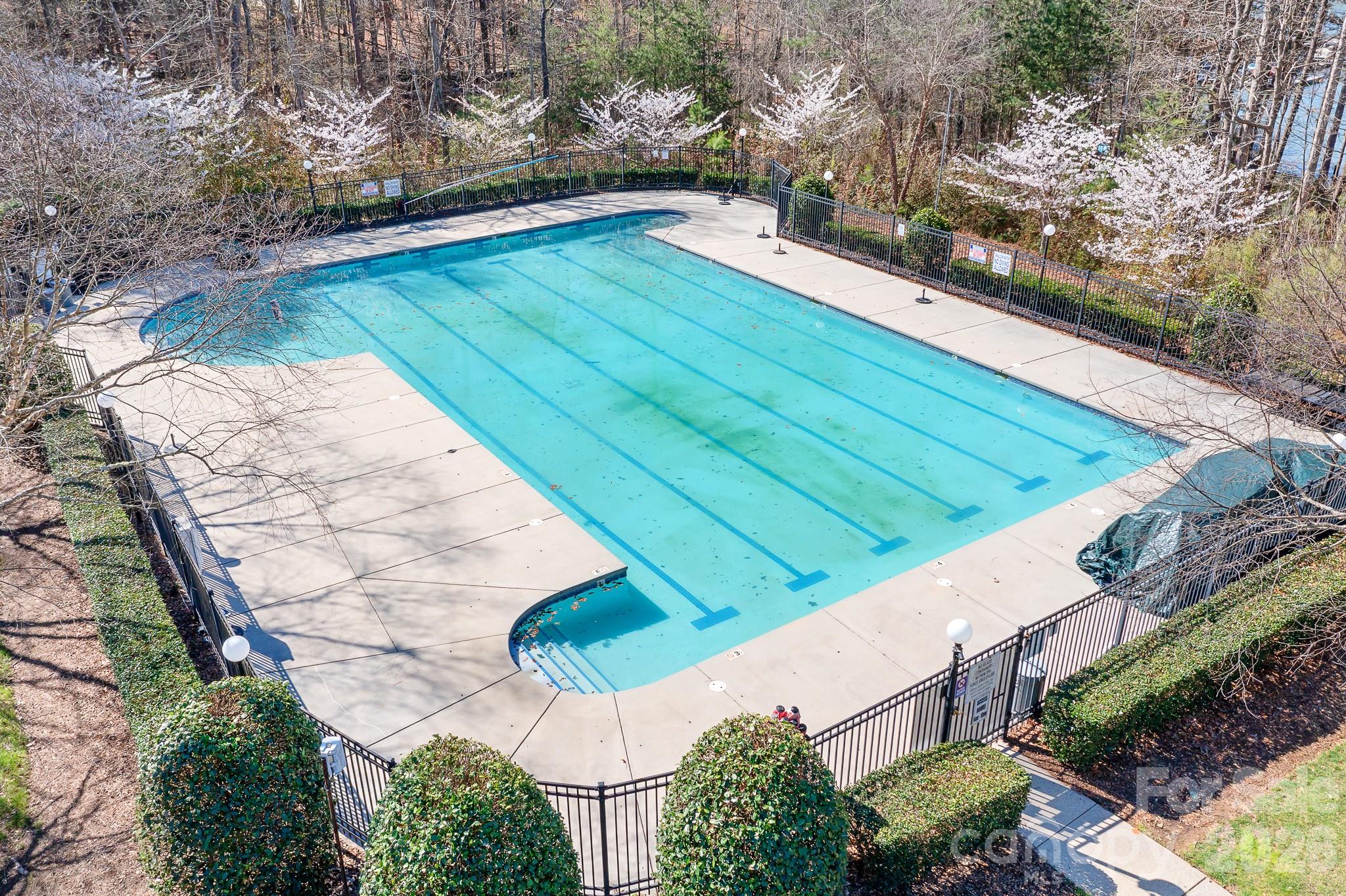 104 Kestrel Court — Mount Holly