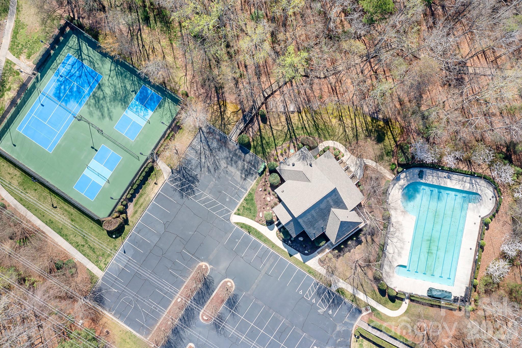 104 Kestrel Court — Mount Holly