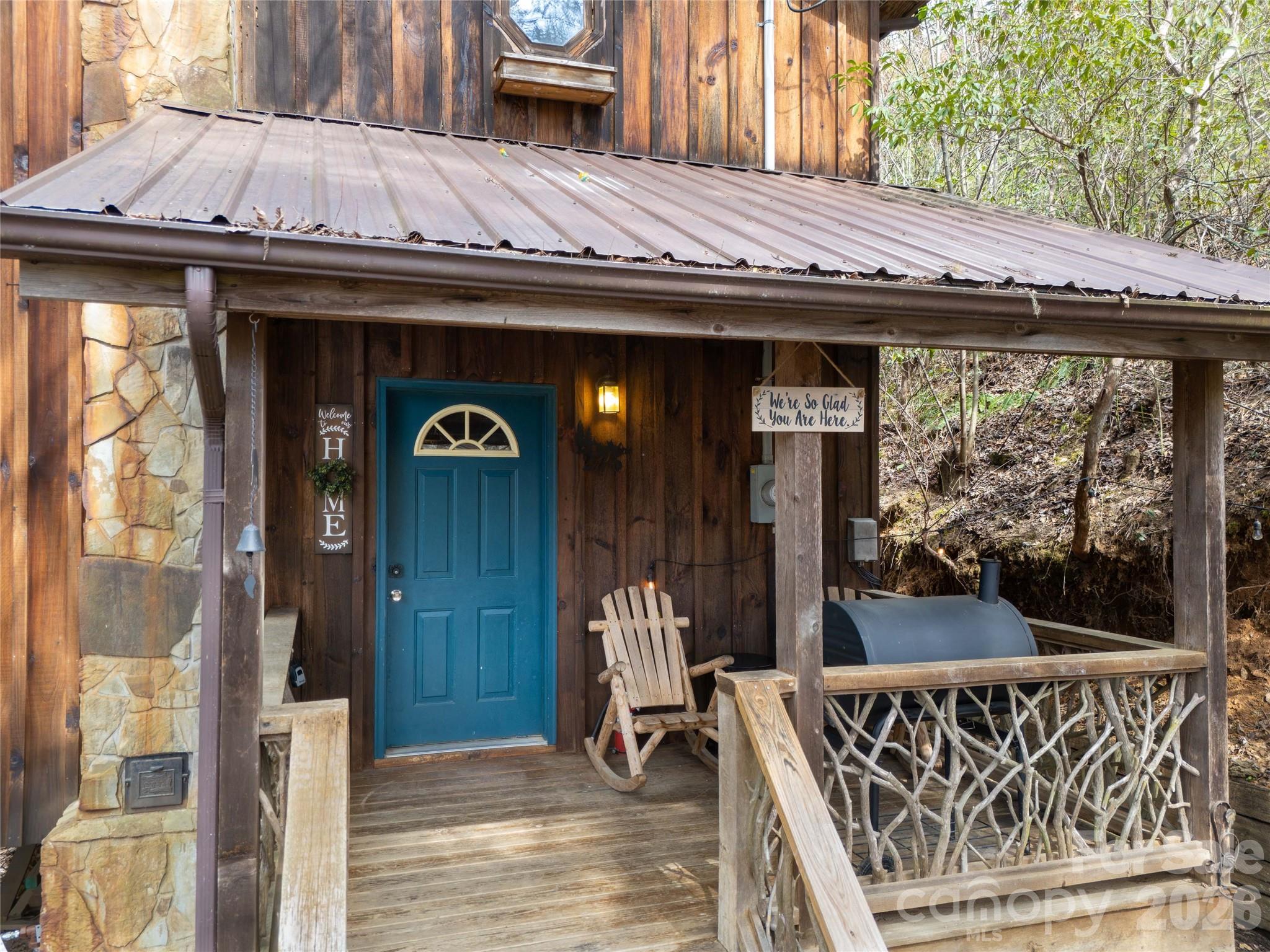 275 Conard Circle — Bryson City
