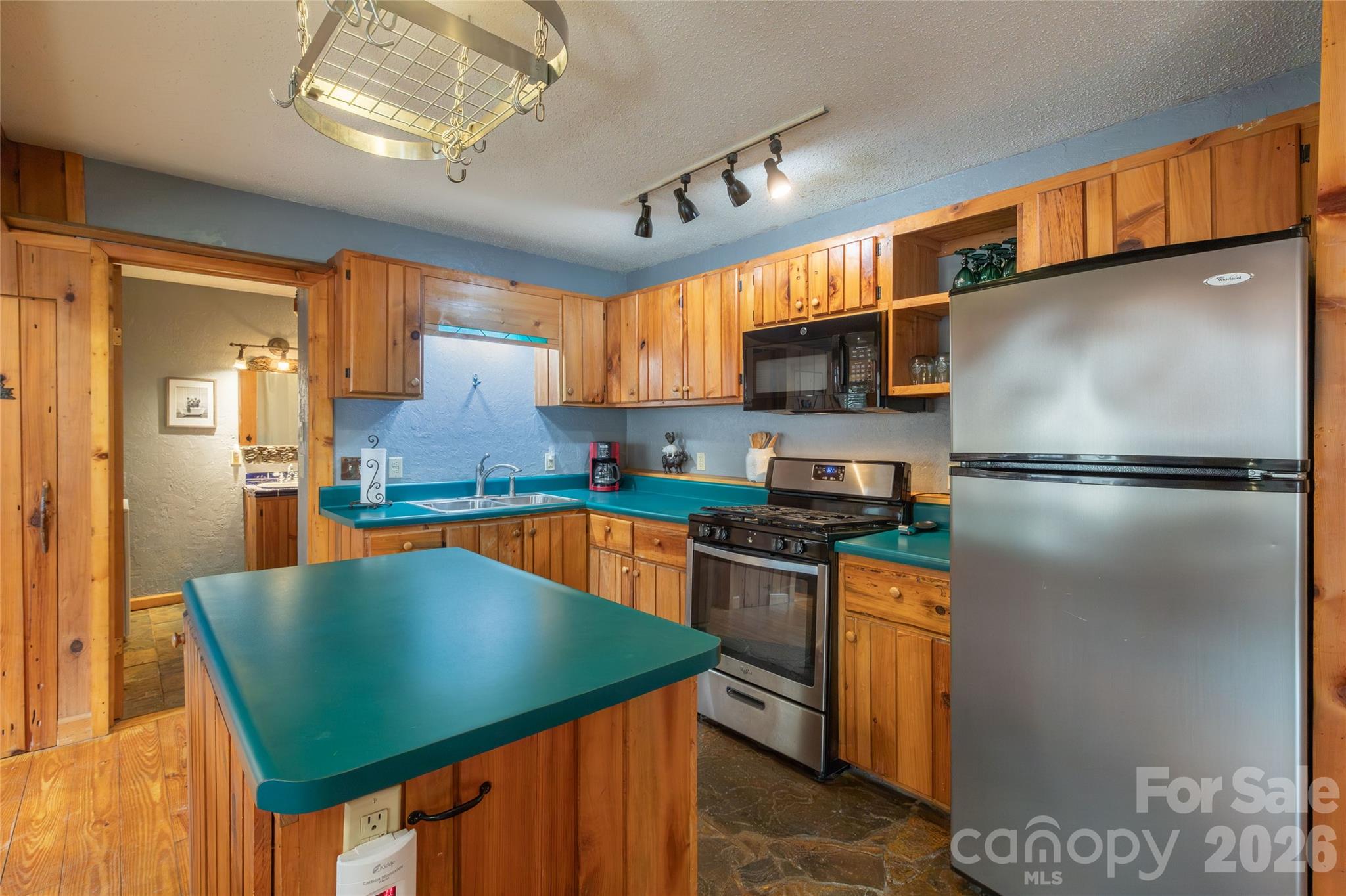 275 Conard Circle — Bryson City