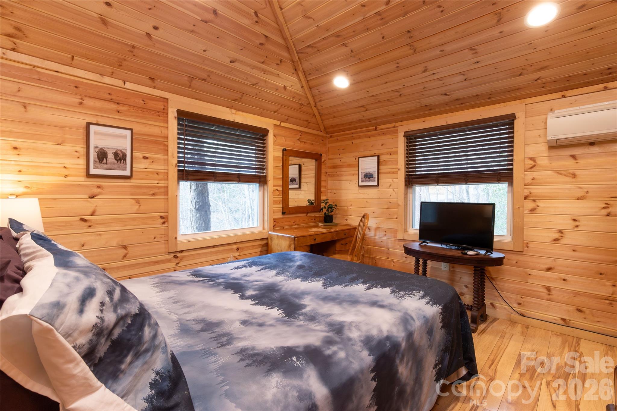 275 Conard Circle — Bryson City