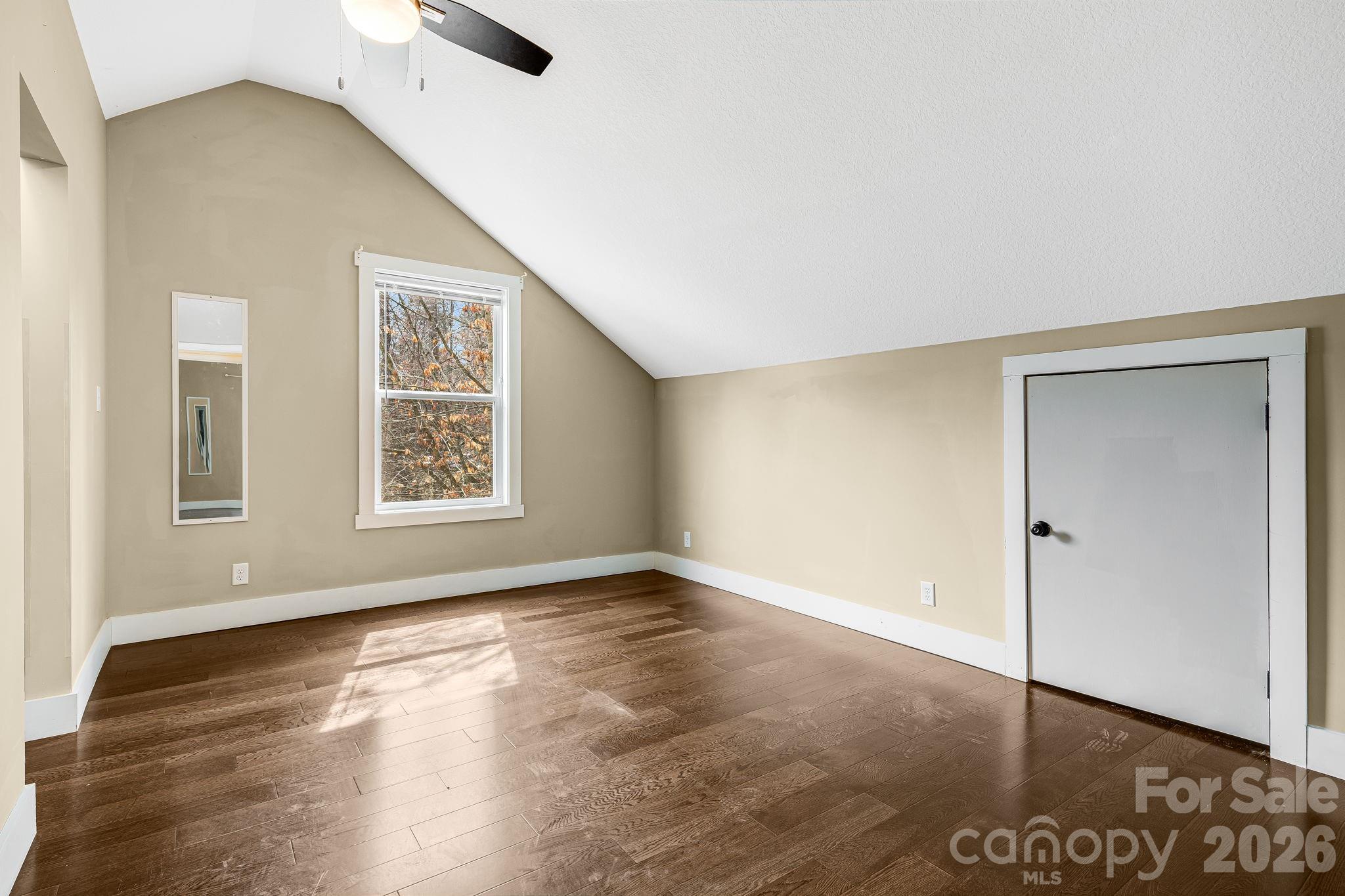 309 London Road — Asheville