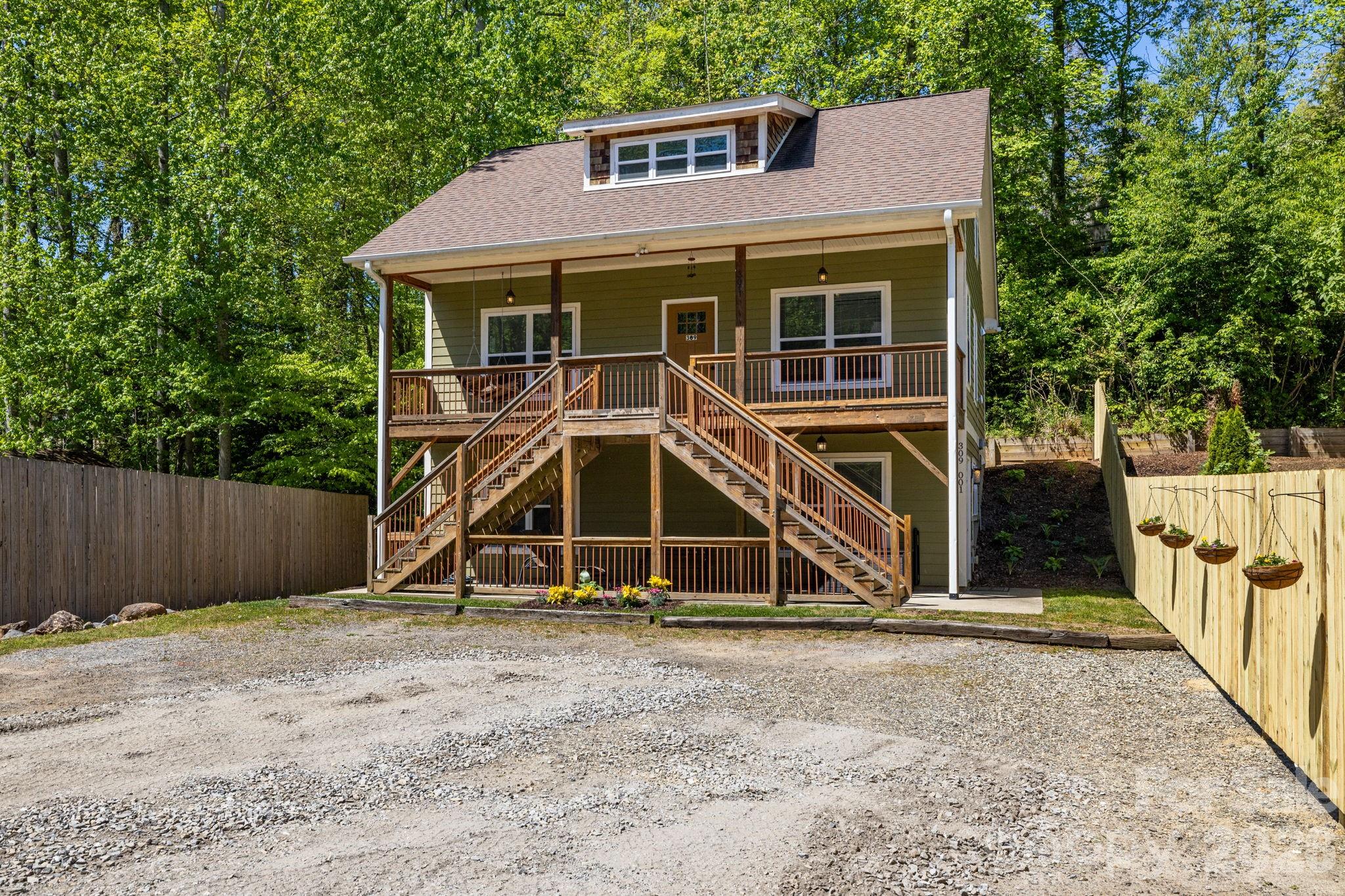 309 London Road — Asheville