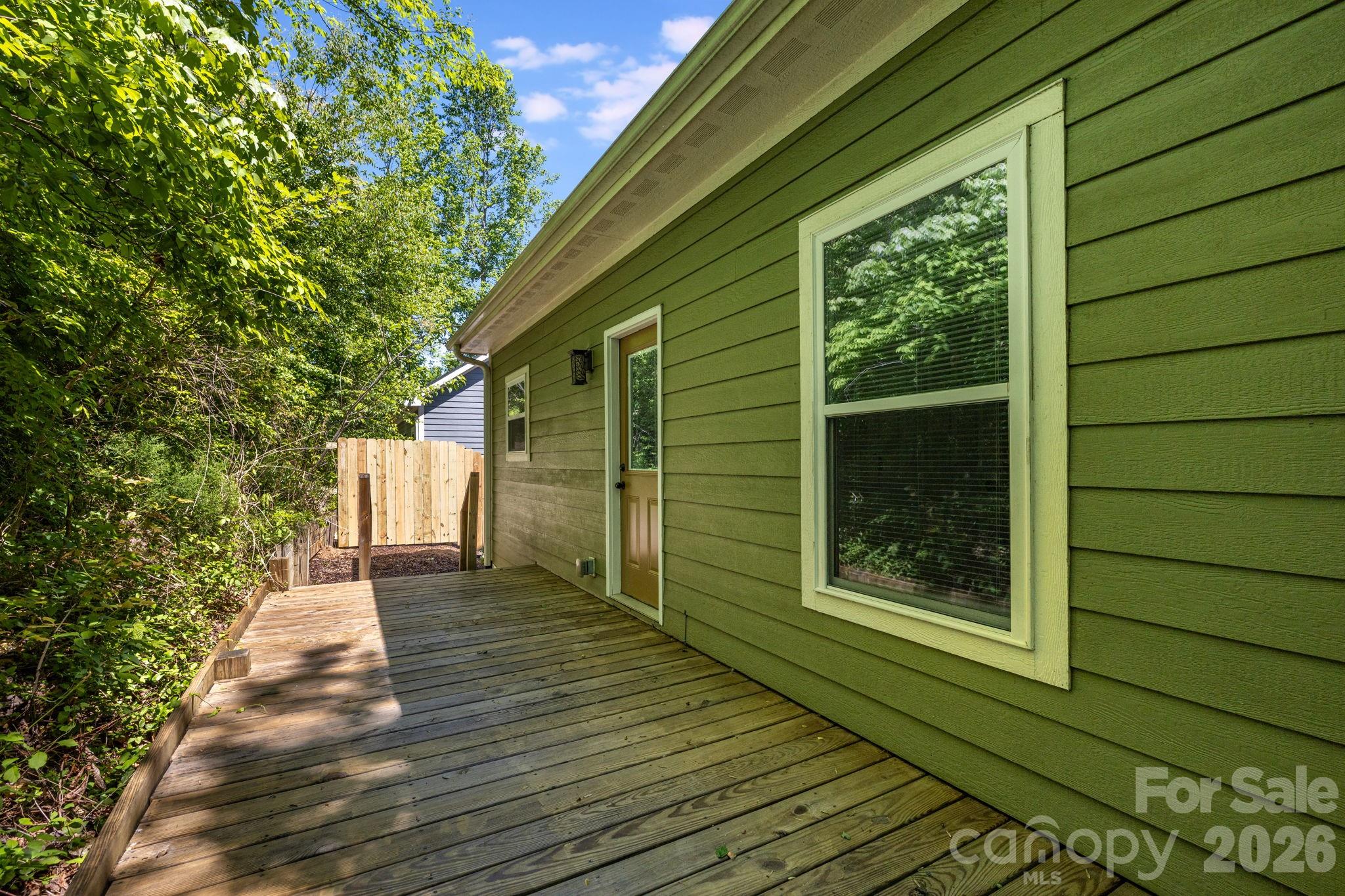 309 London Road — Asheville