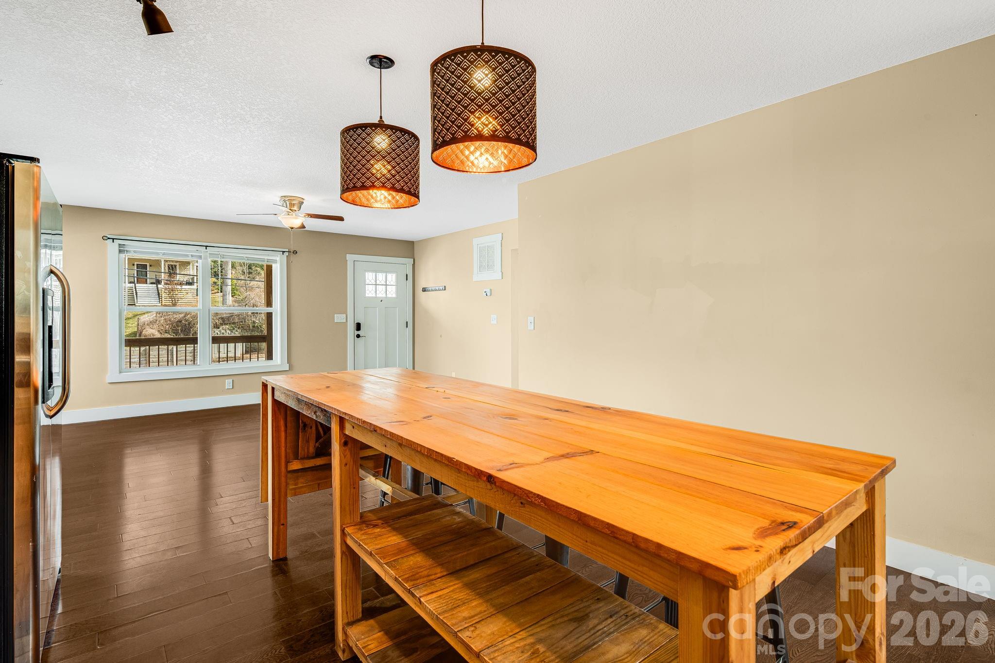 309 London Road — Asheville