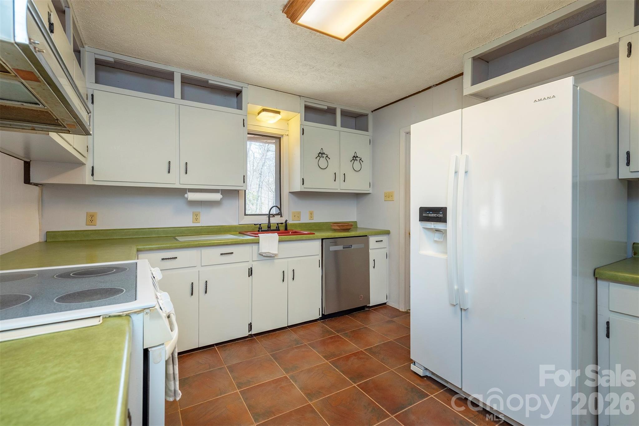 118 Richard Lane — Black Mountain