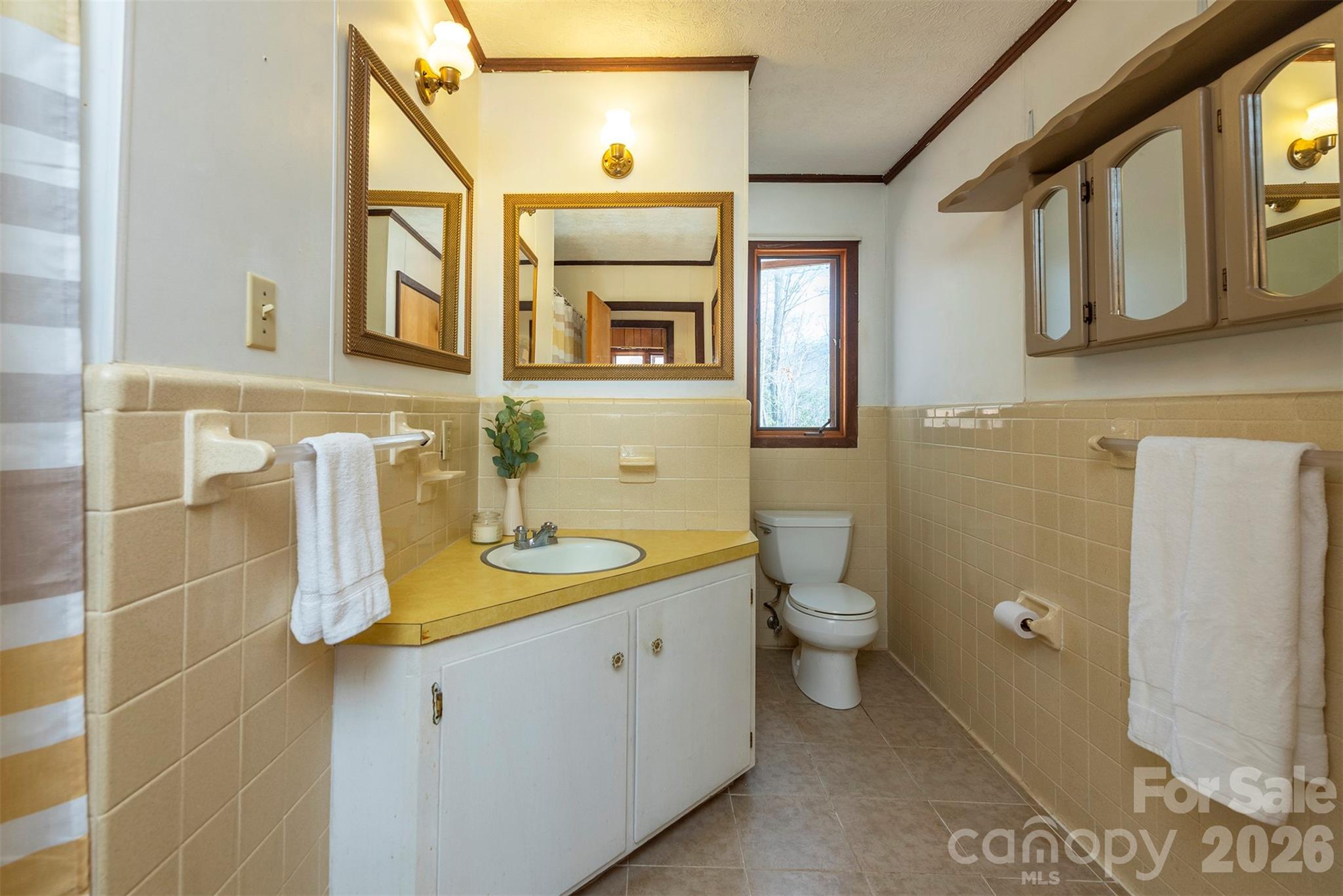 118 Richard Lane — Black Mountain