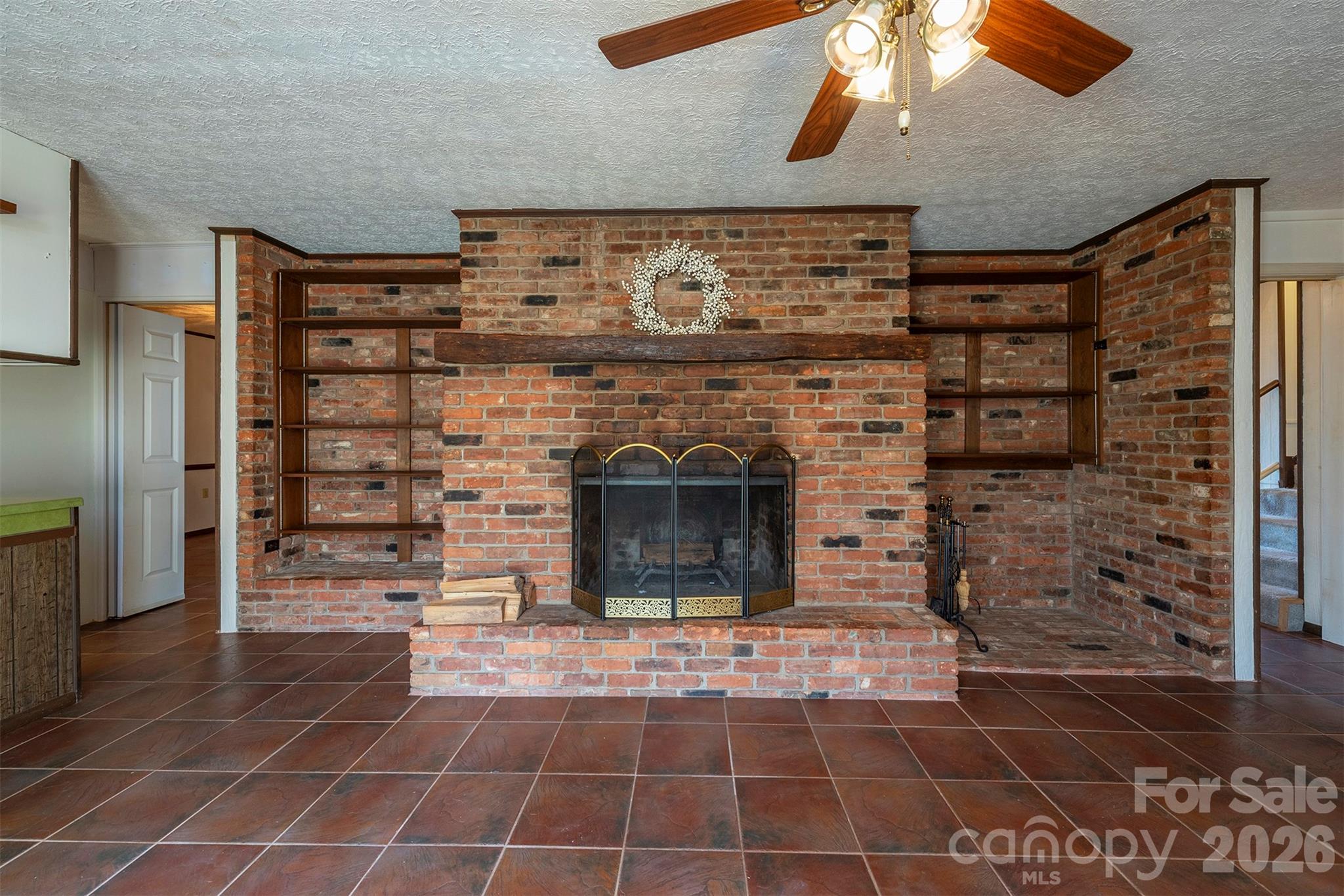 118 Richard Lane — Black Mountain