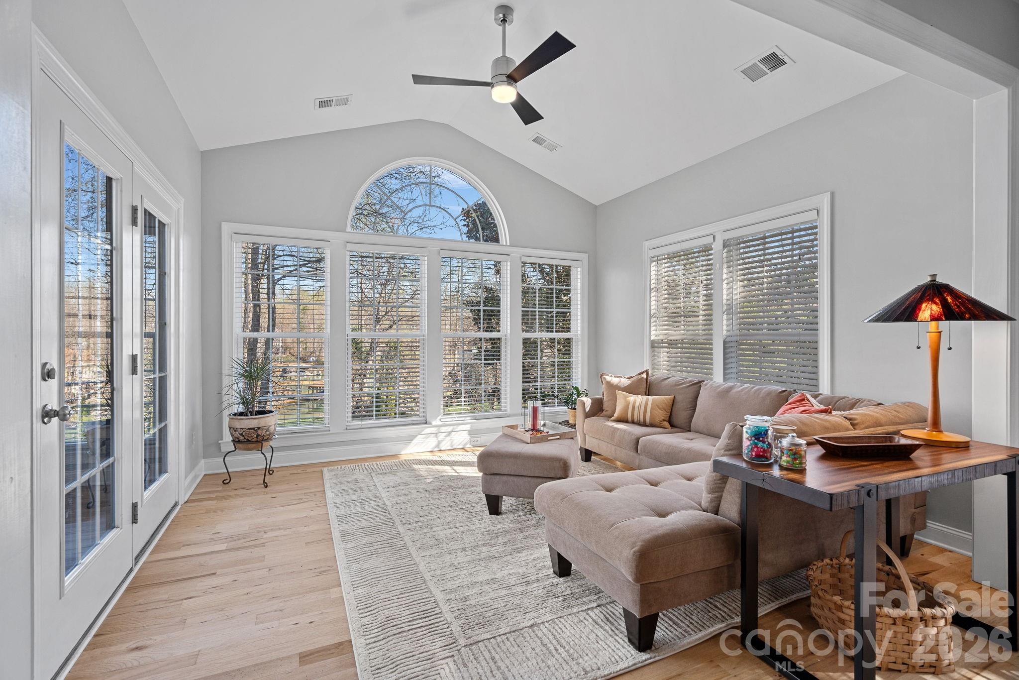 2474 Green Point Lane — Denver