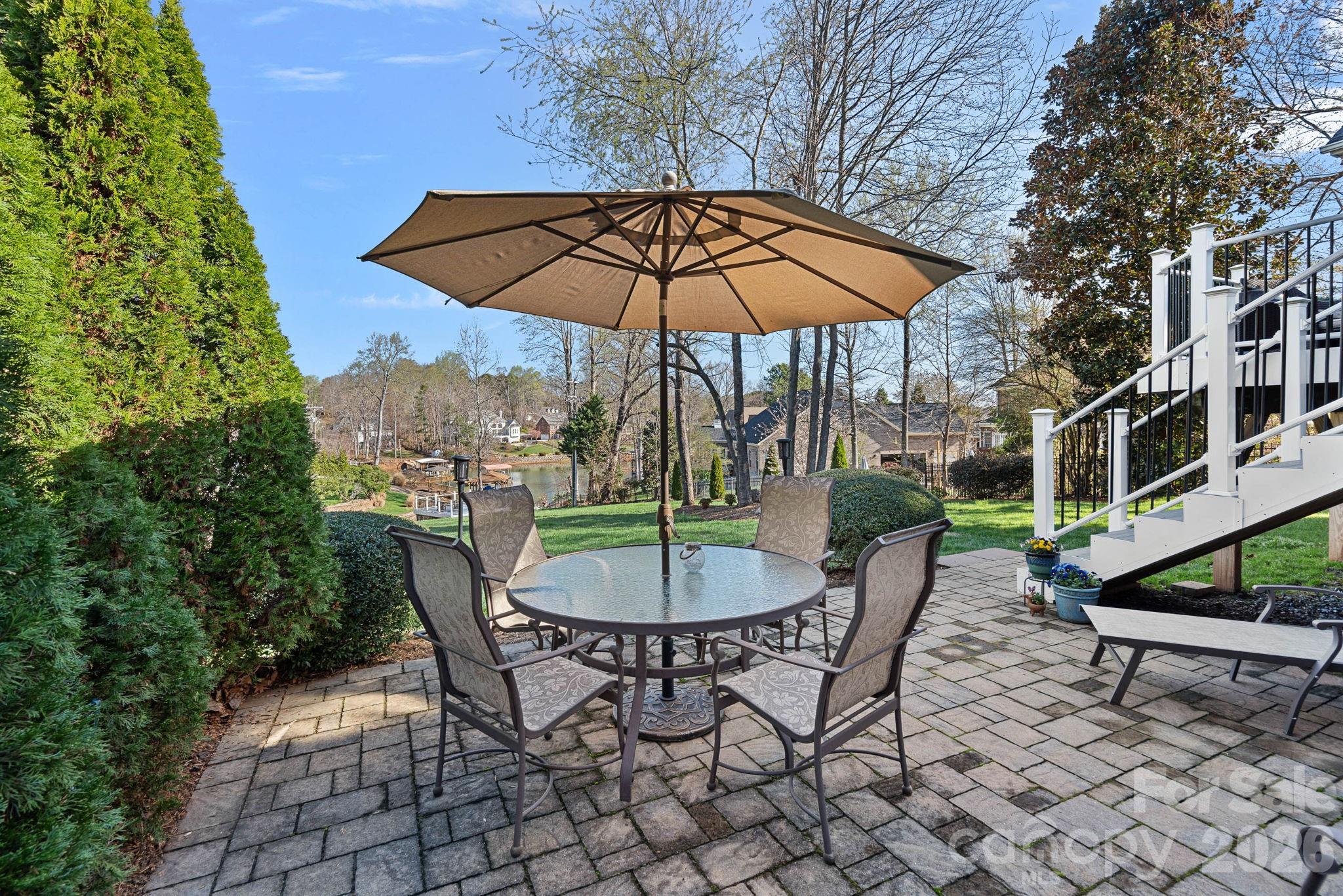 2474 Green Point Lane — Denver