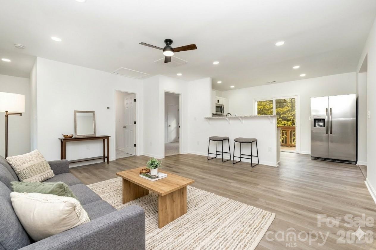 503 Circle Drive E — Shelby