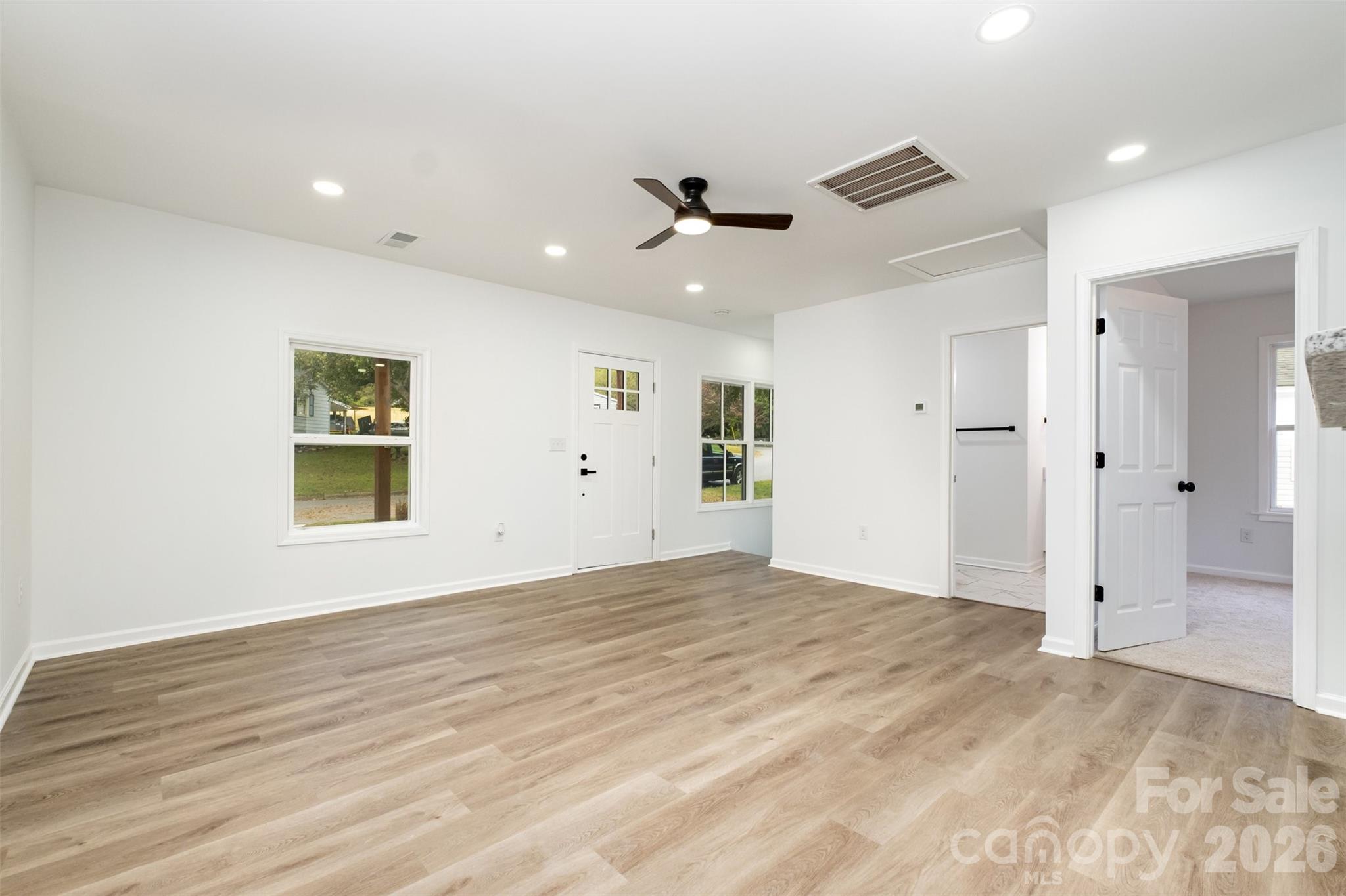 503 Circle Drive E — Shelby