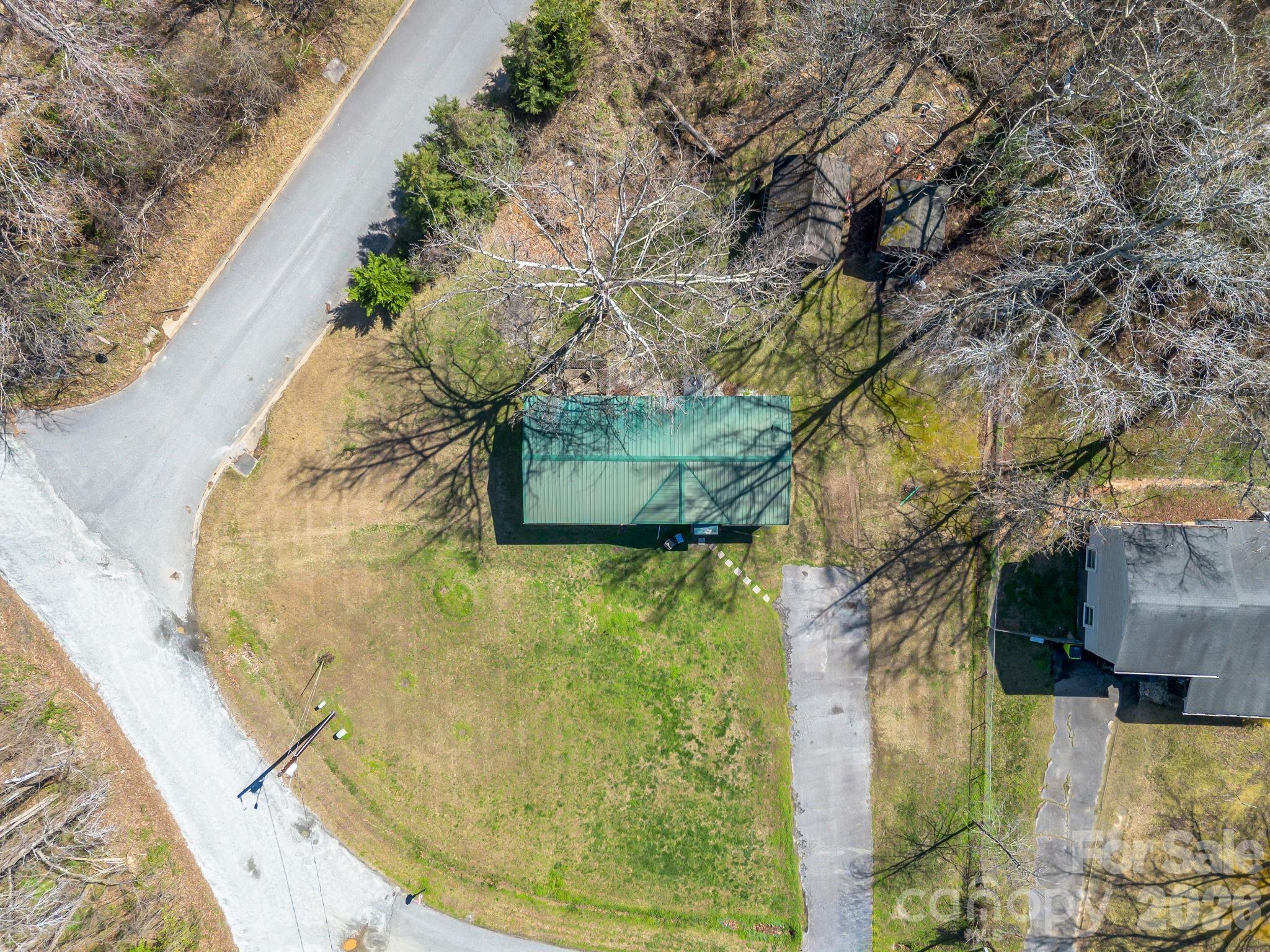 122 Hotel Hill Drive — Landrum