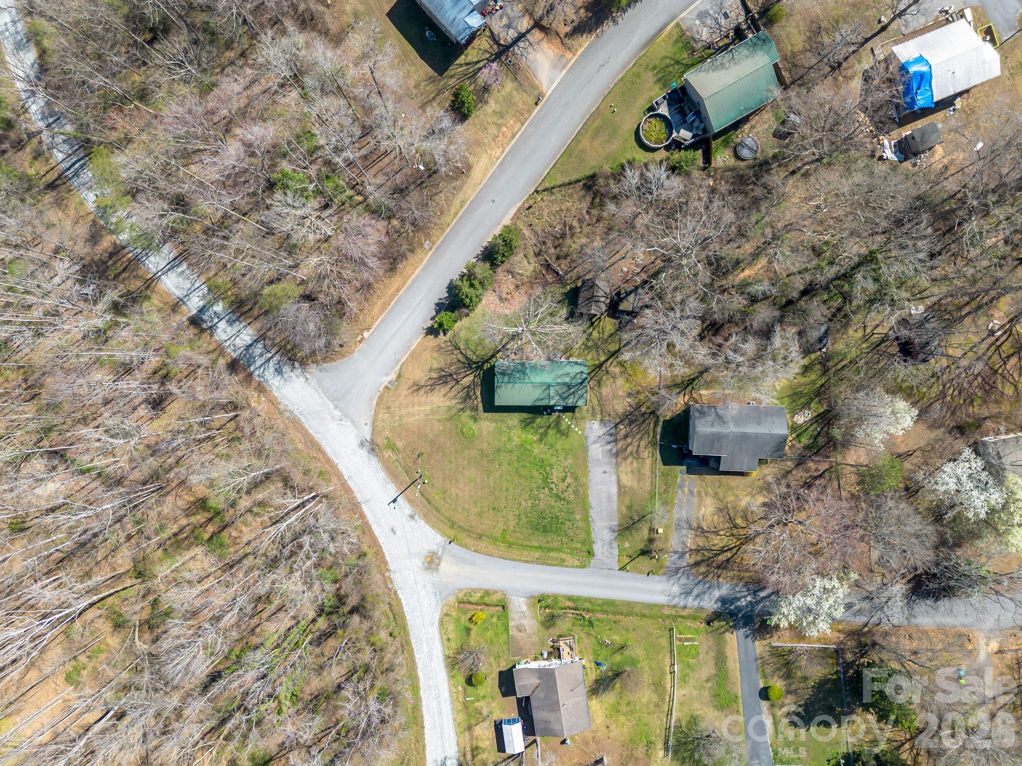 122 Hotel Hill Drive — Landrum