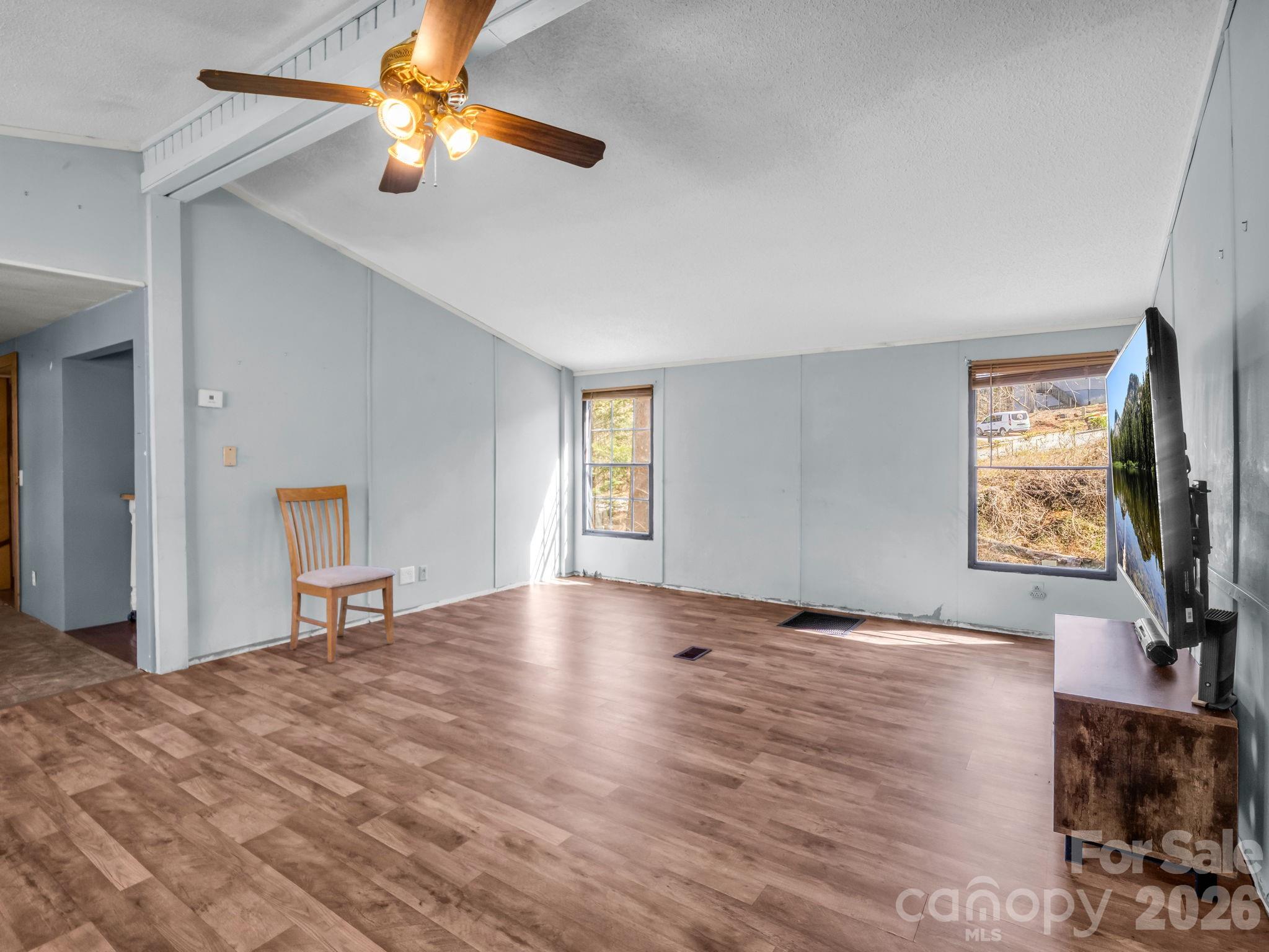 122 Hotel Hill Drive — Landrum