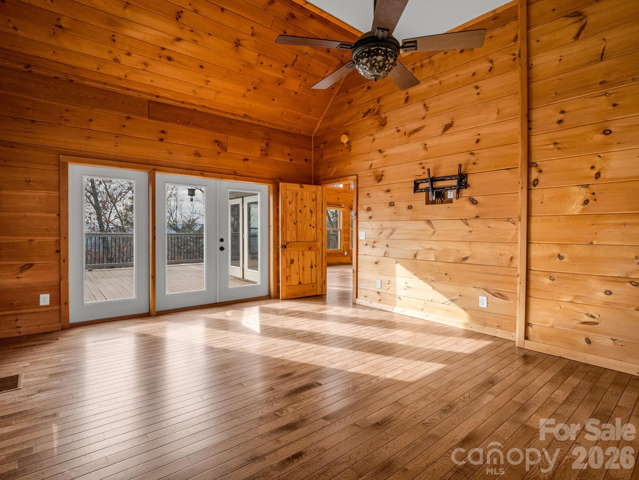 110 Chetan Way — Lake Lure