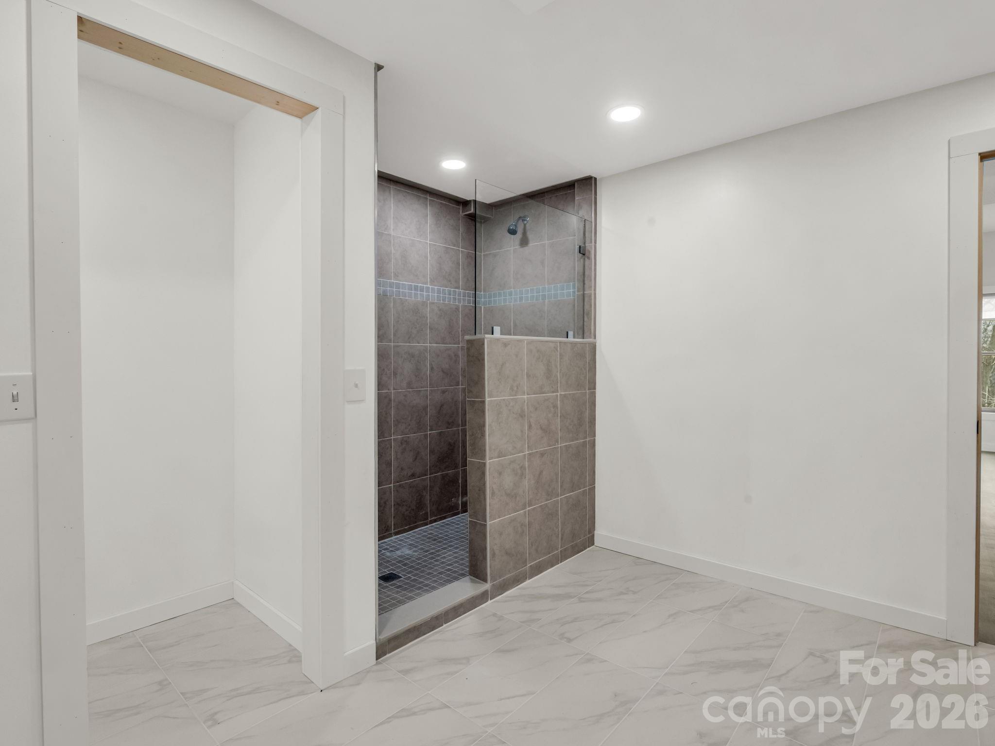 110 Chetan Way — Lake Lure