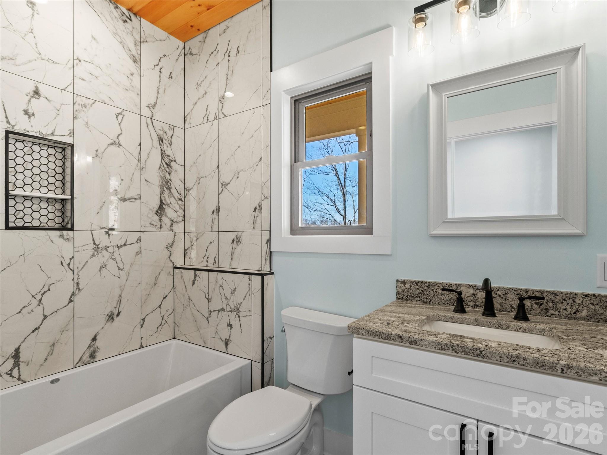 2272 Pinnacle Parkway — Union Mills