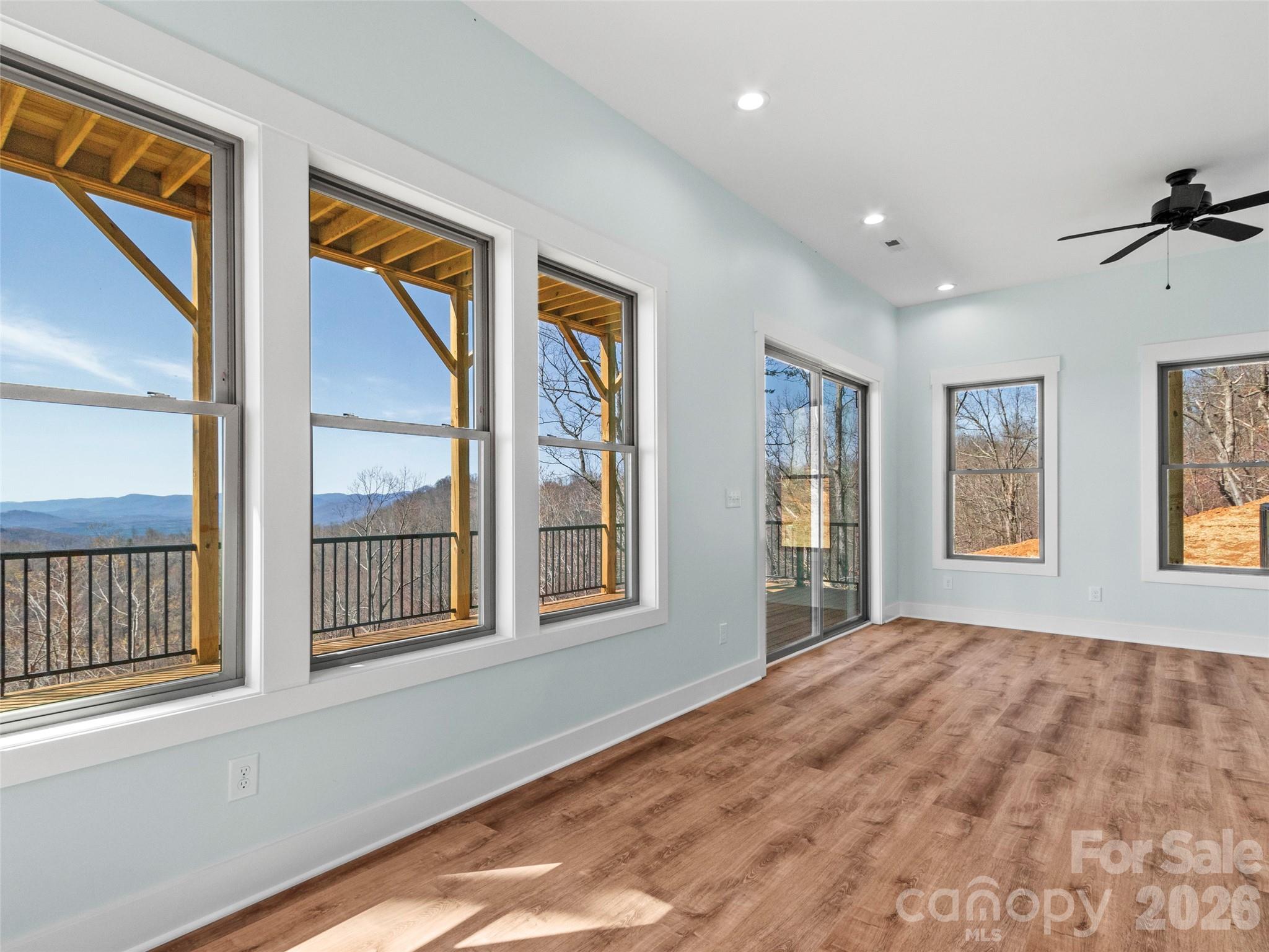 2272 Pinnacle Parkway — Union Mills