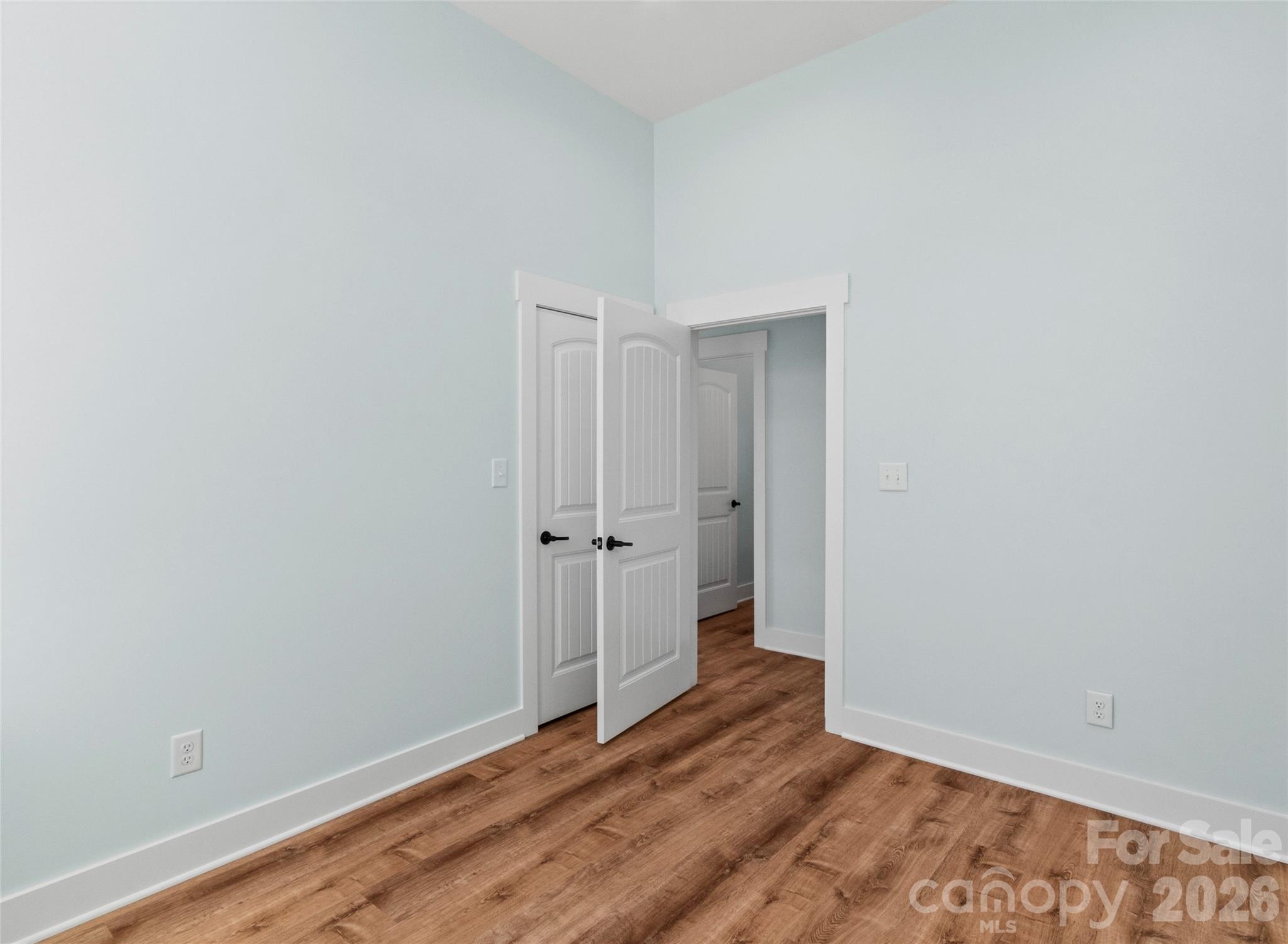 2272 Pinnacle Parkway — Union Mills