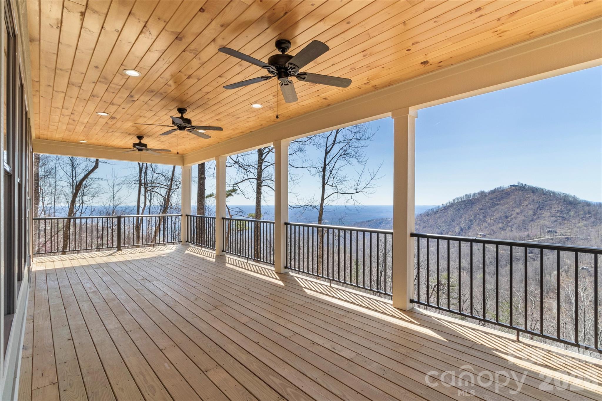 2272 Pinnacle Parkway — Union Mills