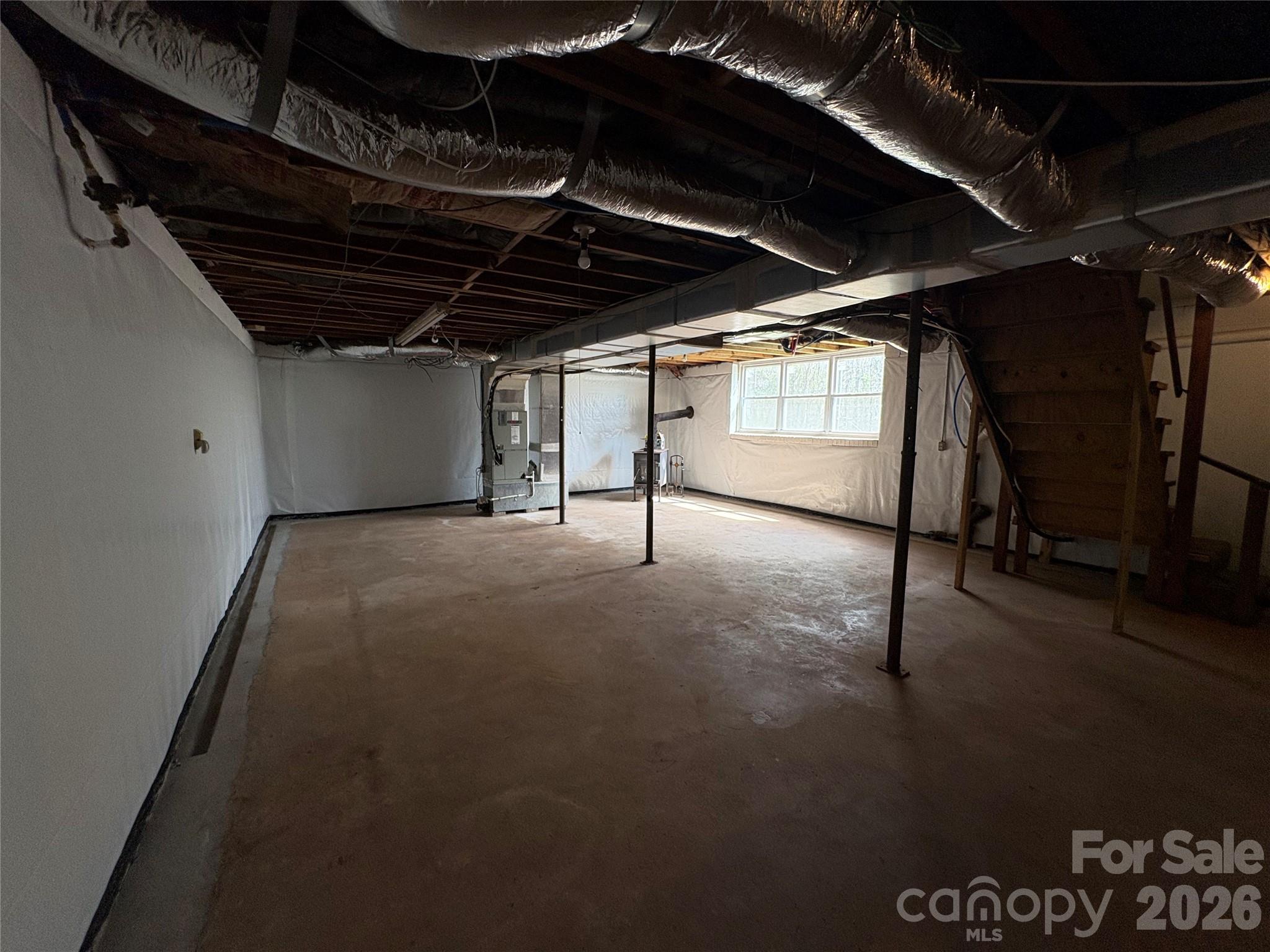 2137 23rd Street Drive SE — Hickory