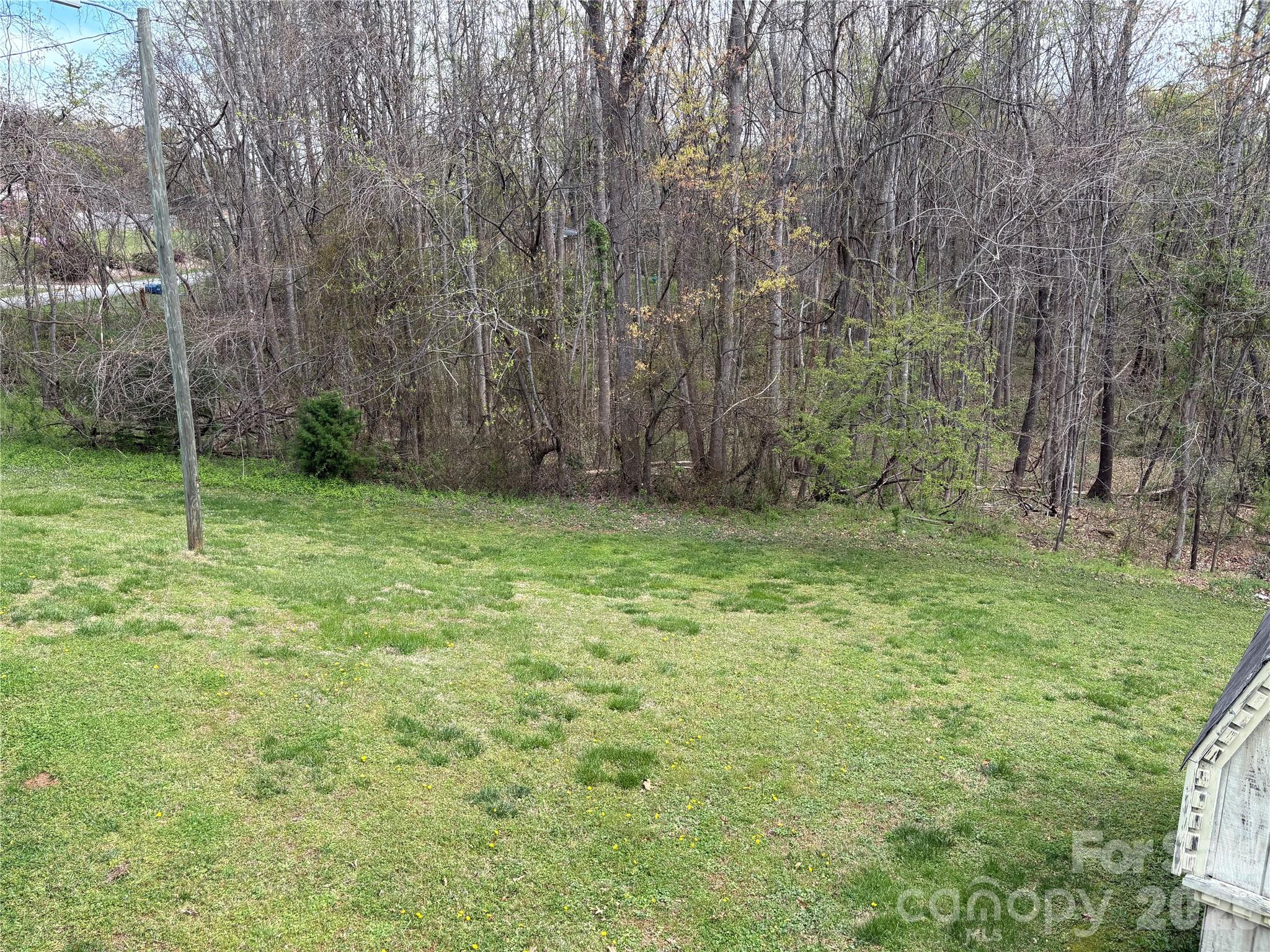 2137 23rd Street Drive SE — Hickory