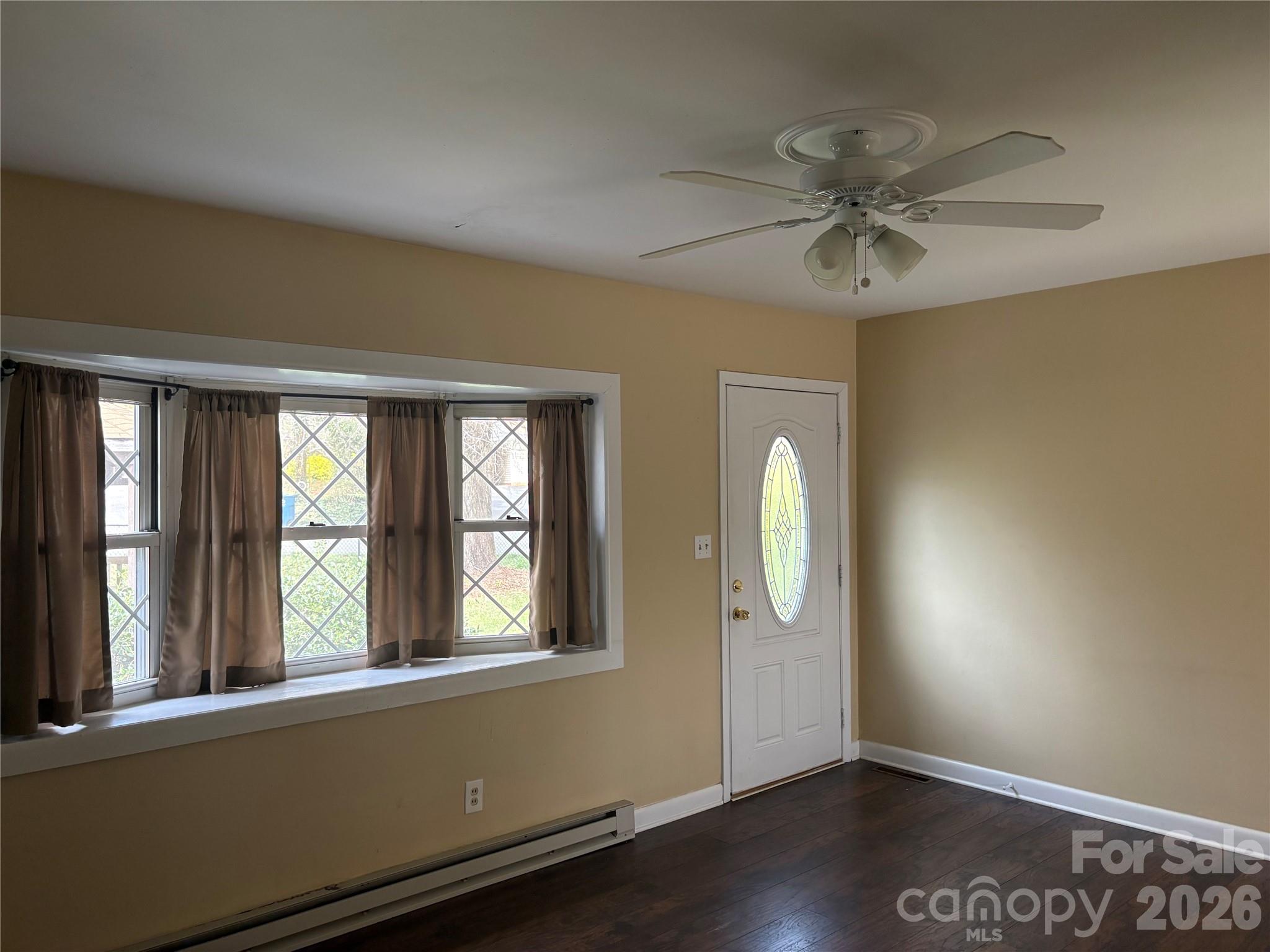 2137 23rd Street Drive SE — Hickory