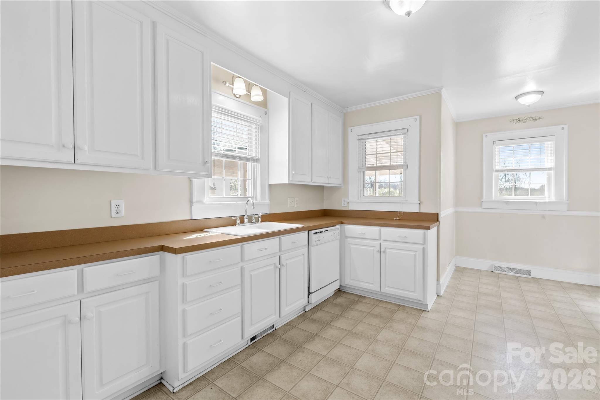 1302 W A Street — Kannapolis