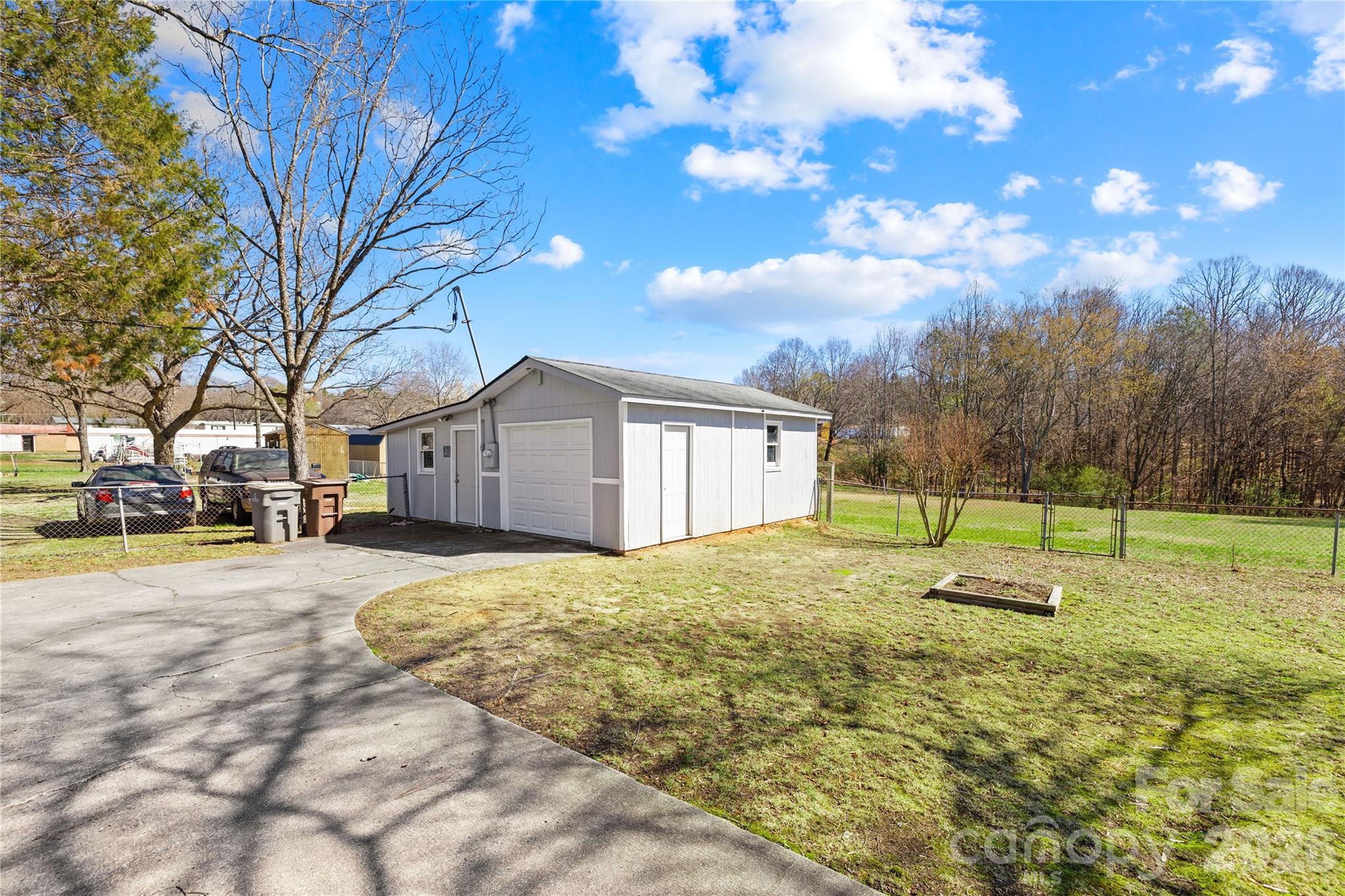1302 W A Street — Kannapolis
