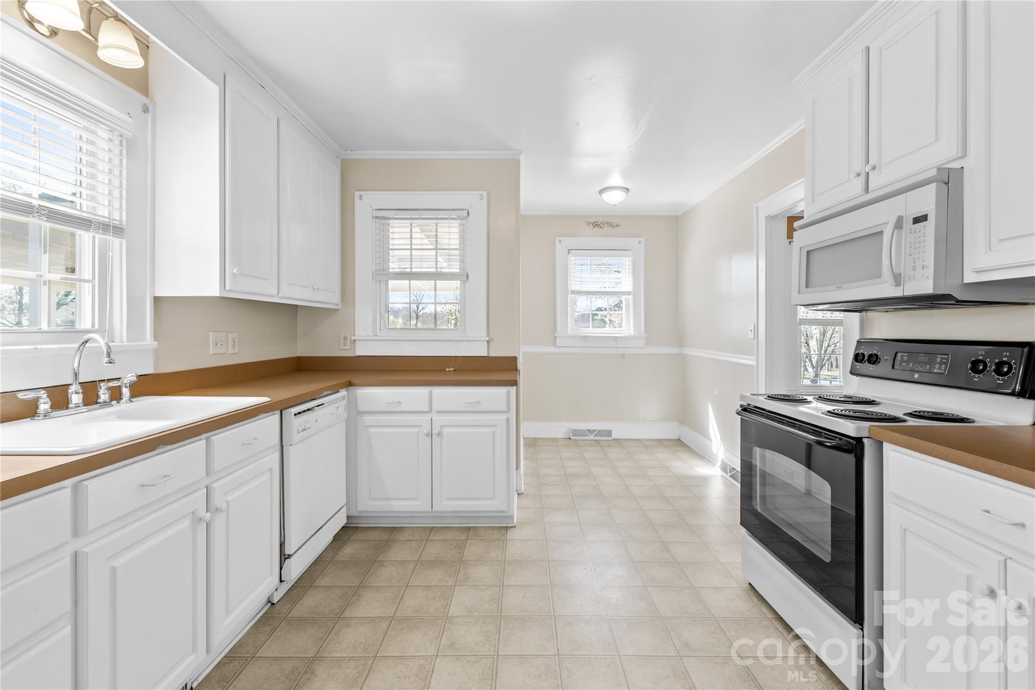 1302 W A Street — Kannapolis