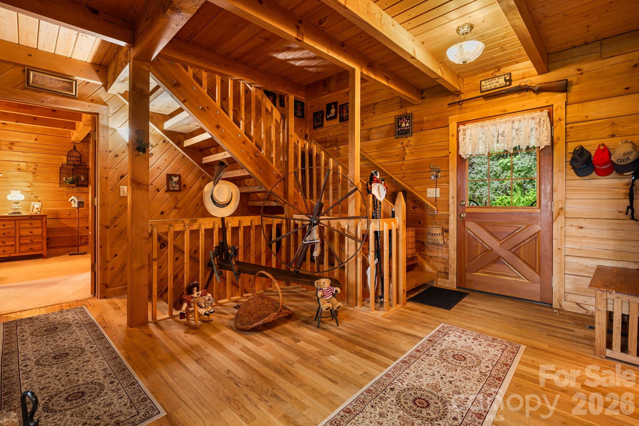 215 Goldenleaf Road — Mars Hill