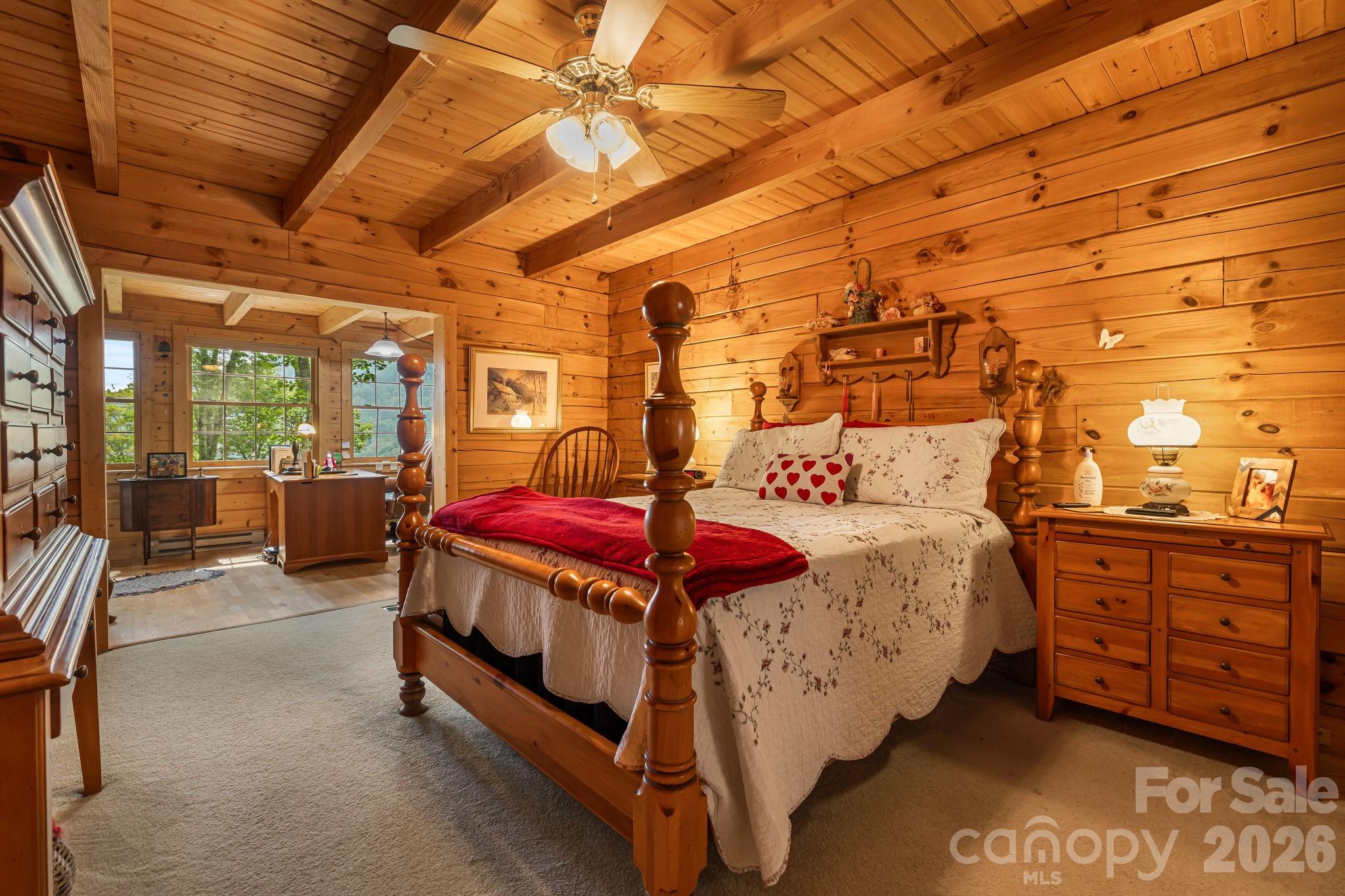 215 Goldenleaf Road — Mars Hill