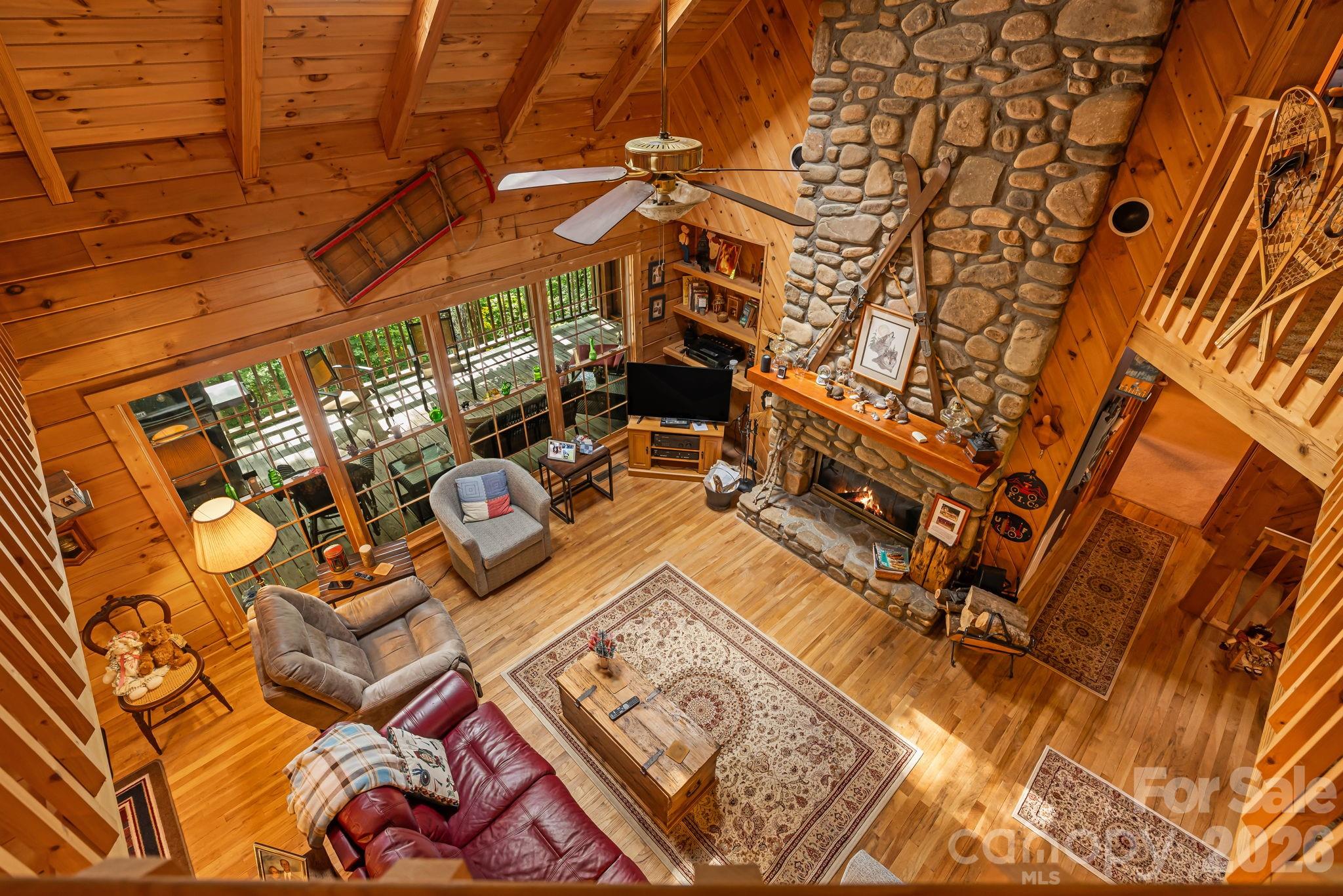 215 Goldenleaf Road — Mars Hill