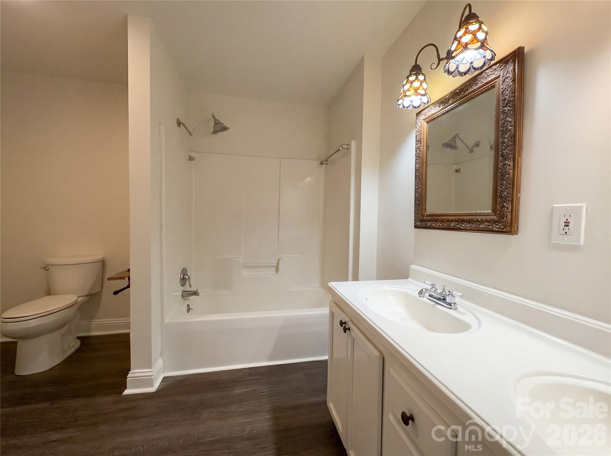 1710 Oak Park Court — Iron Station