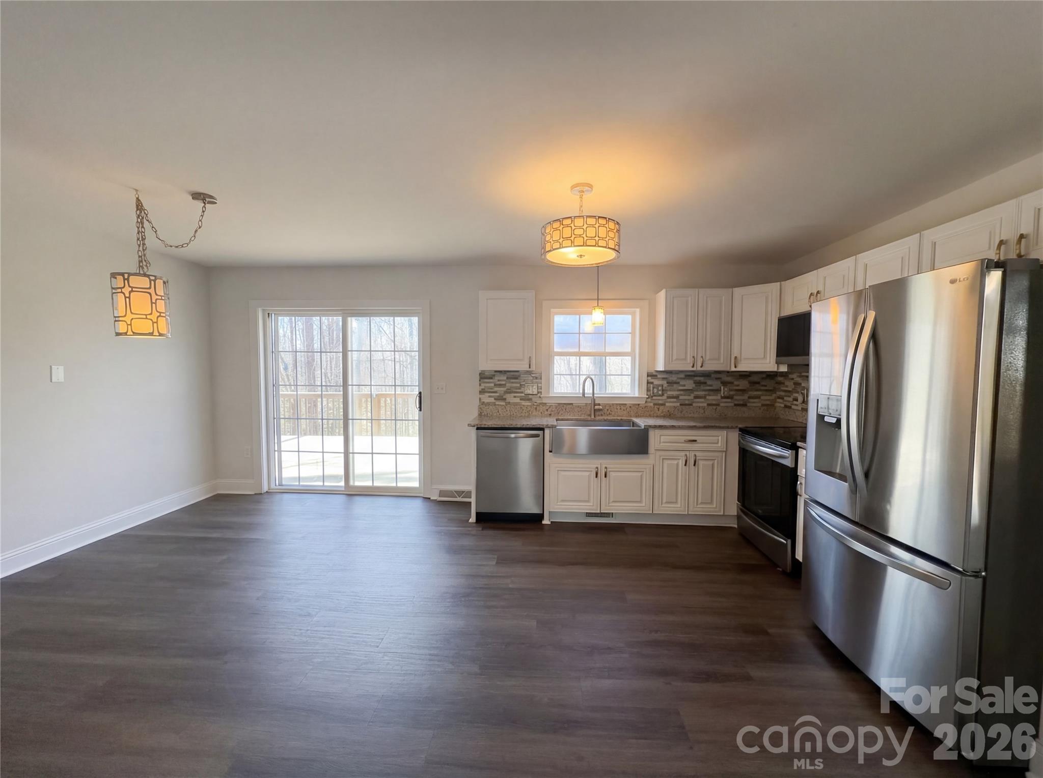 1710 Oak Park Court — Iron Station