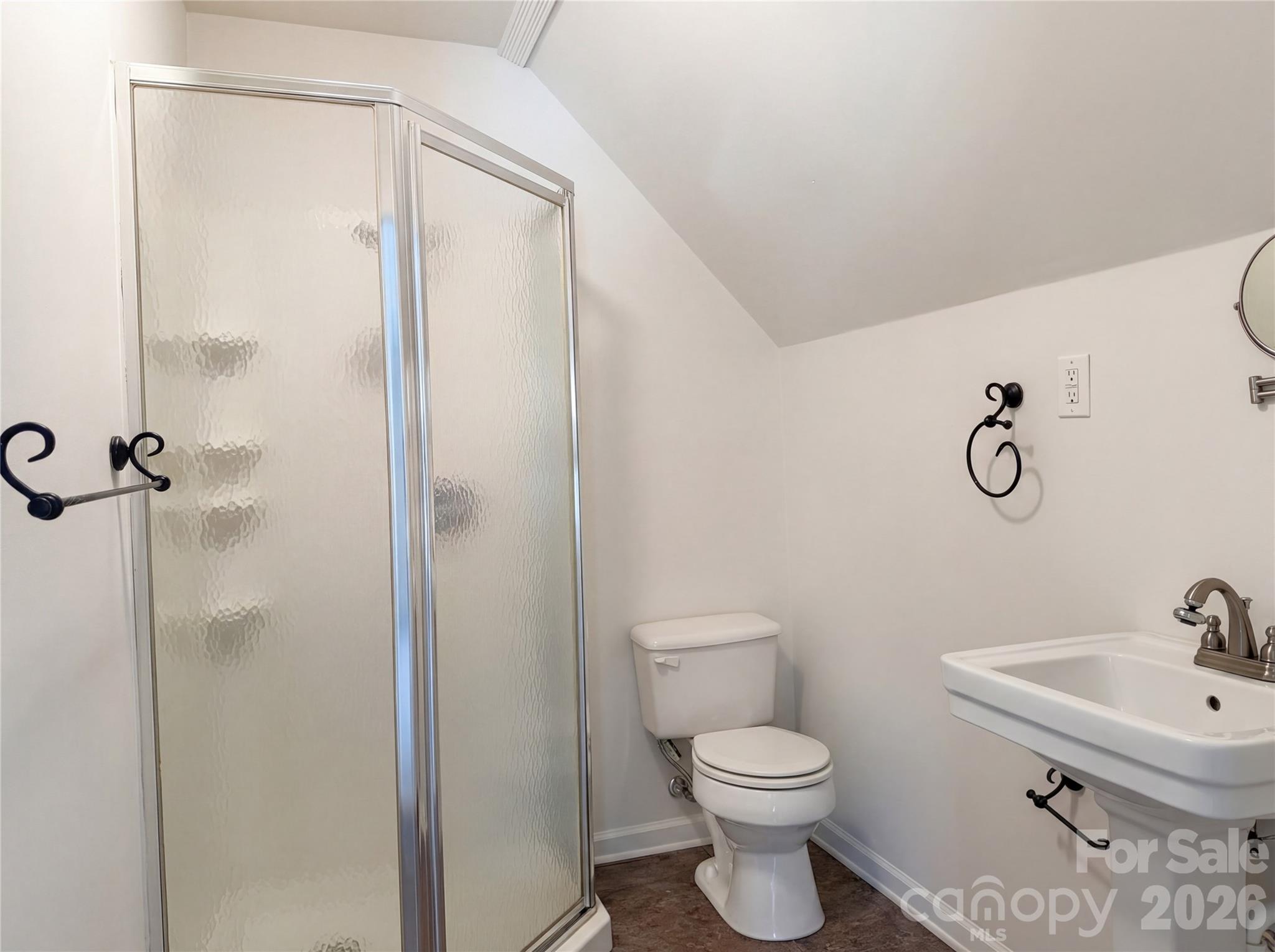 1710 Oak Park Court — Iron Station
