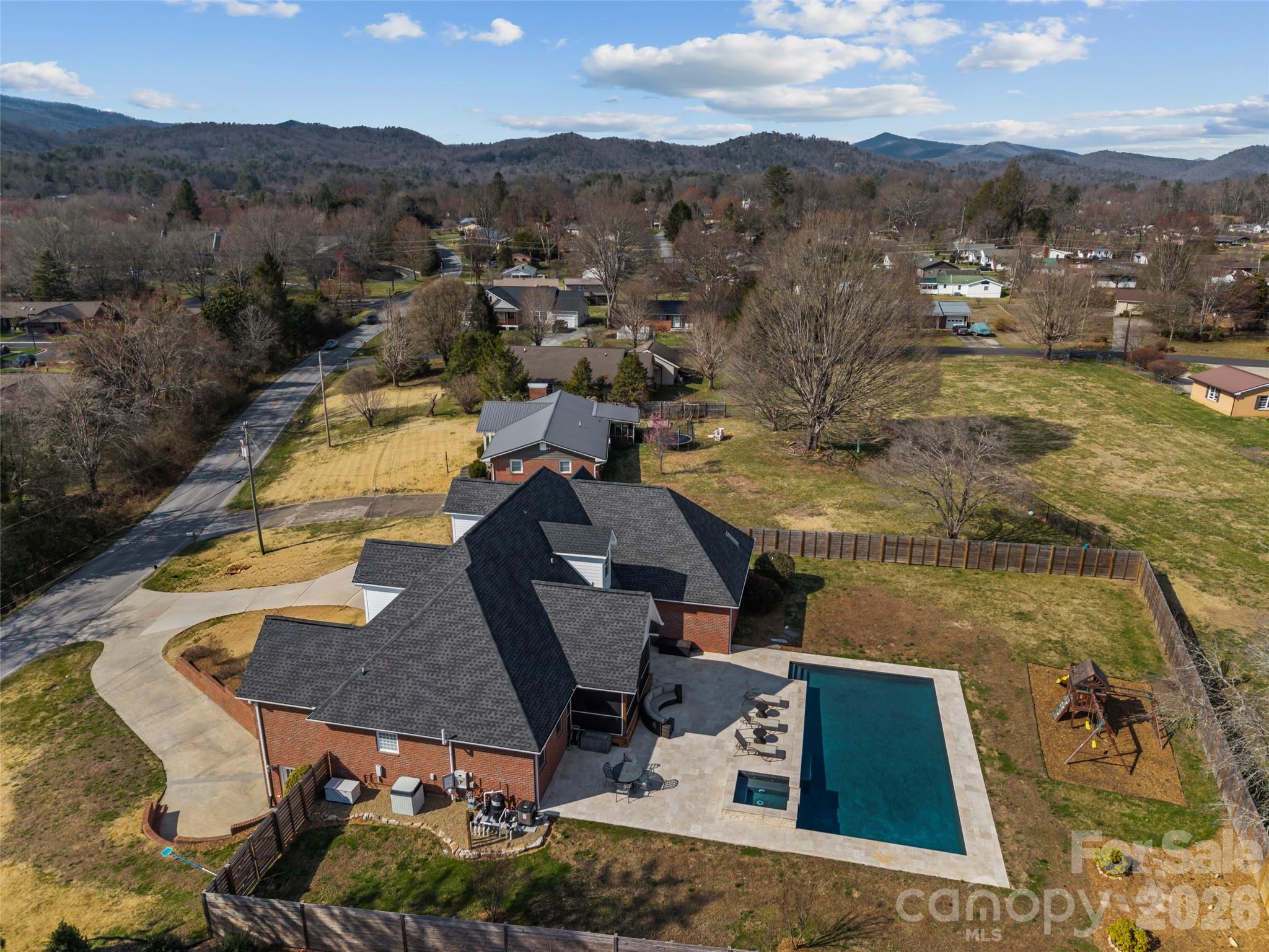 719 Neely Road — Brevard