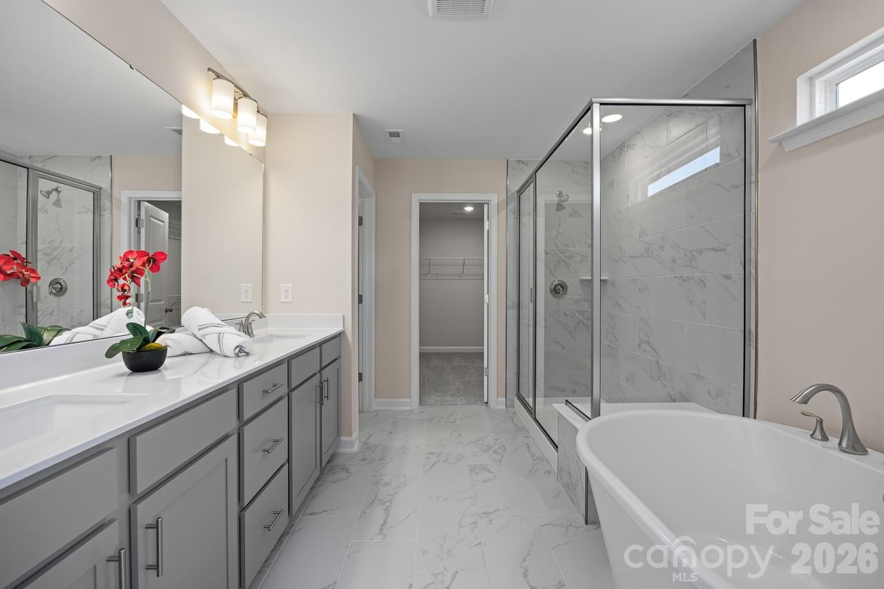 2917 audubon Ridge #36 — Belmont