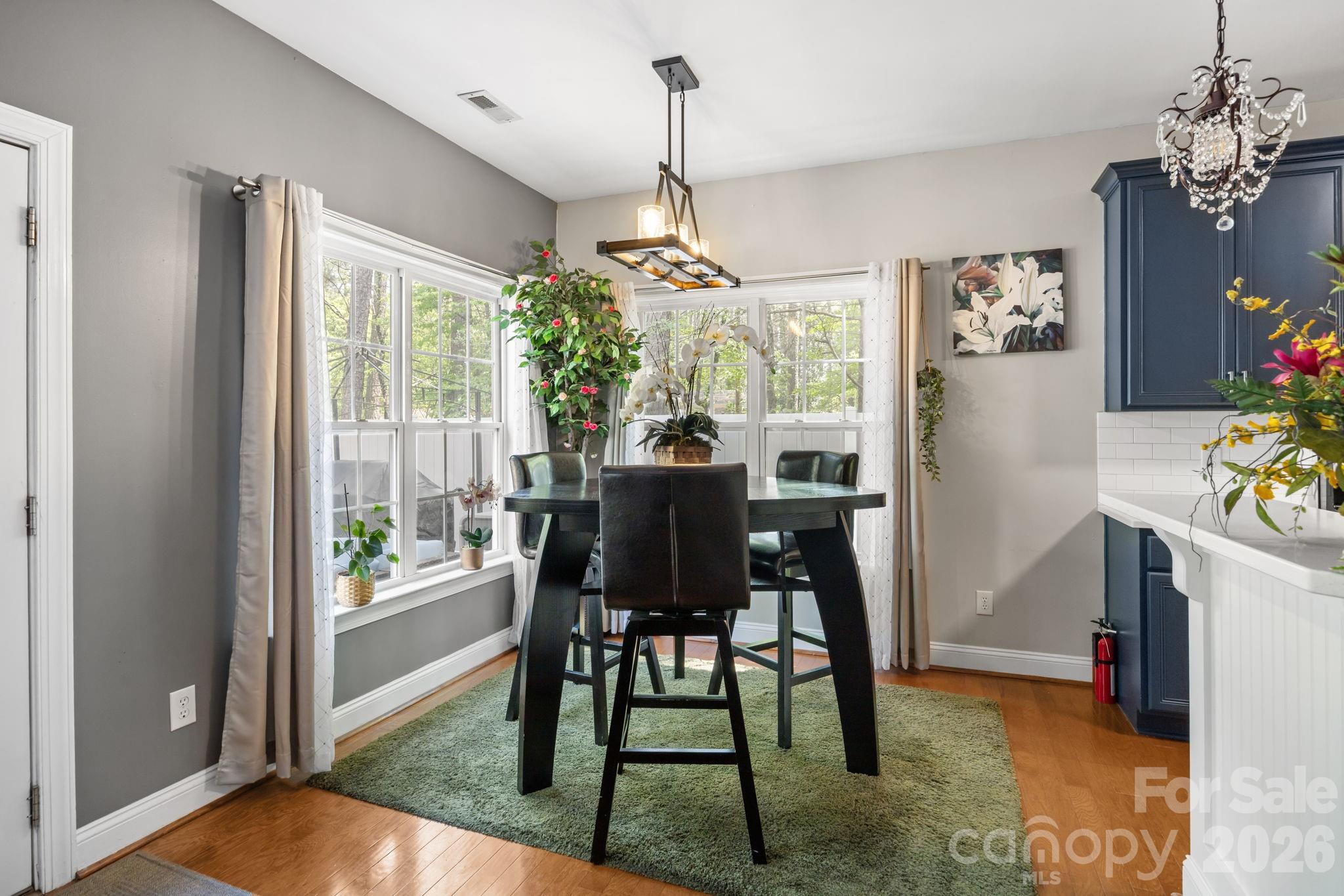 8821 Hambright Road — Huntersville