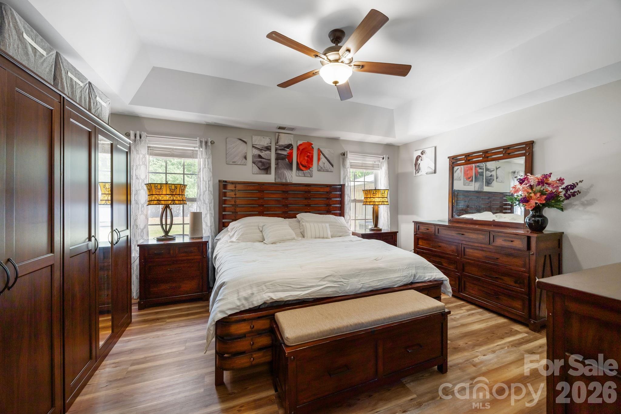 8821 Hambright Road — Huntersville