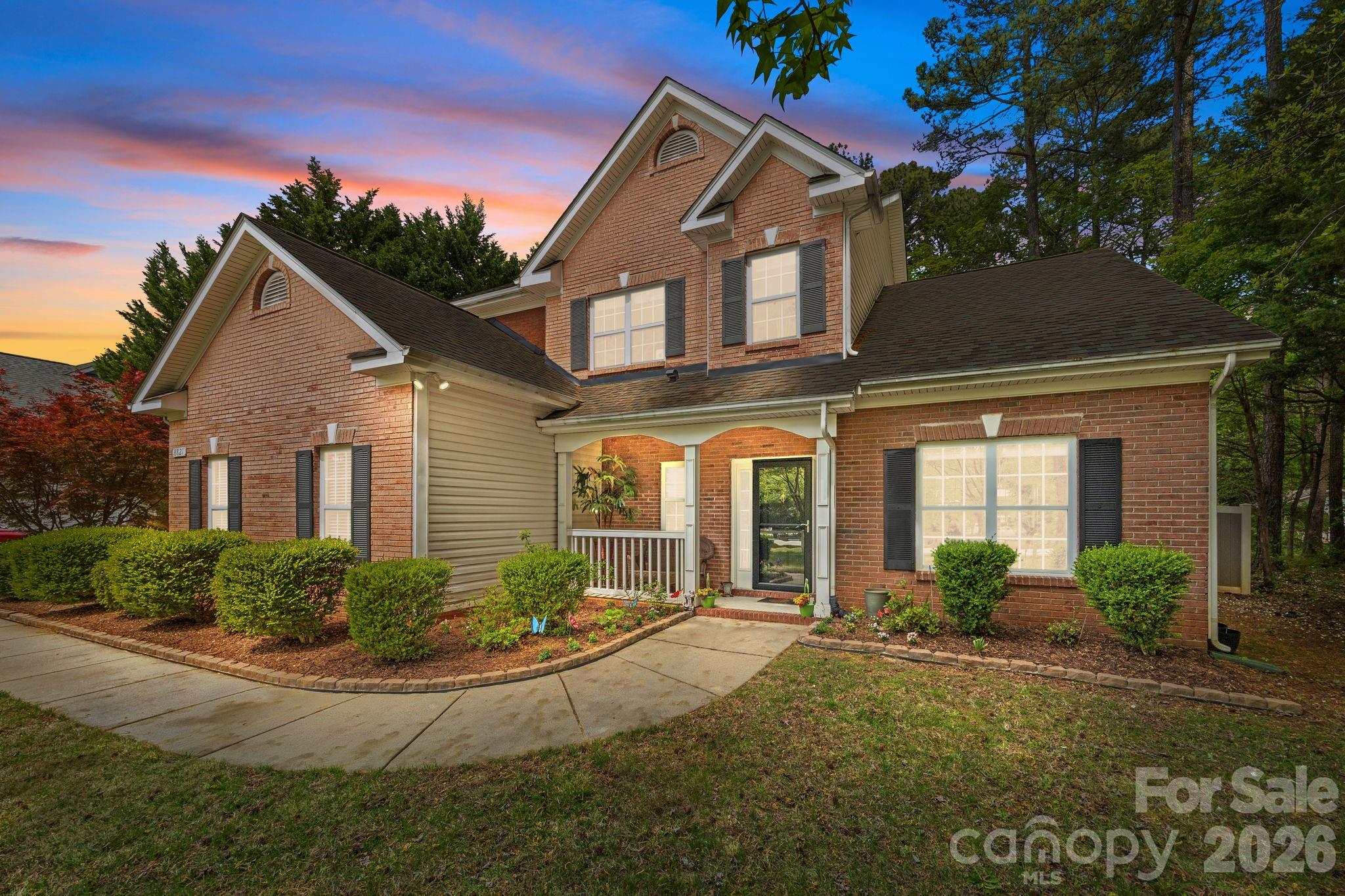 8821 Hambright Road — Huntersville
