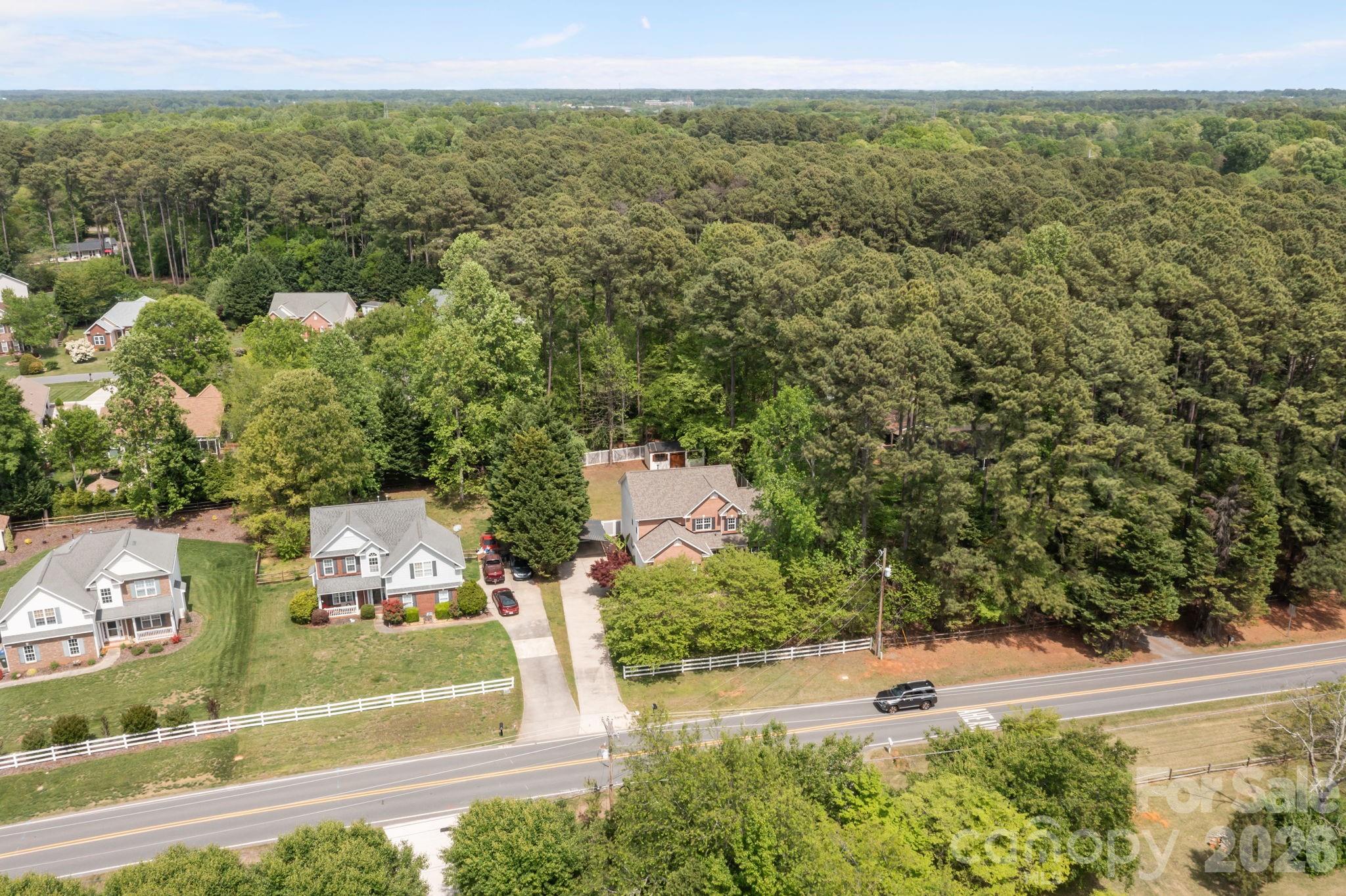 8821 Hambright Road — Huntersville