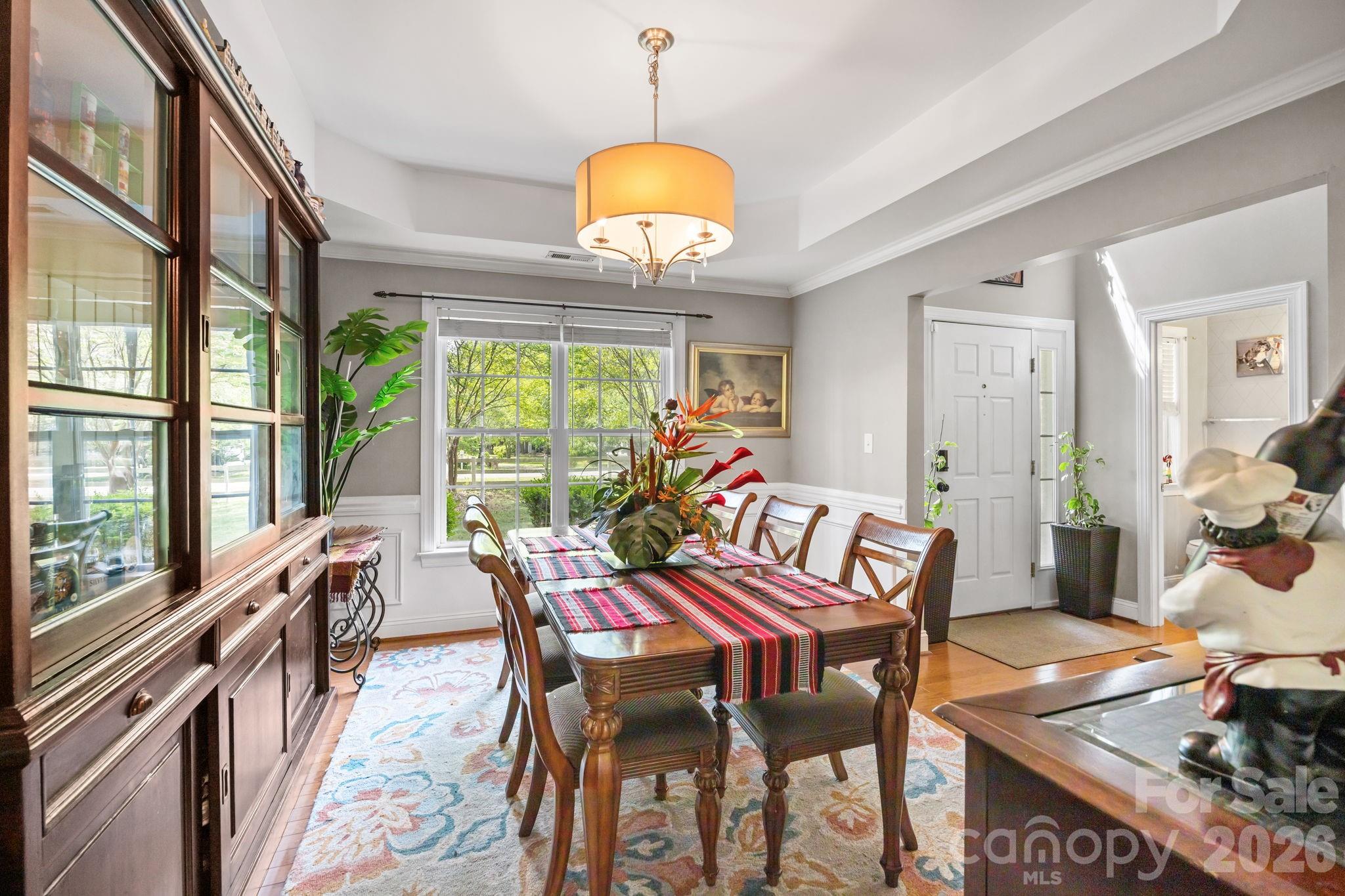 8821 Hambright Road — Huntersville