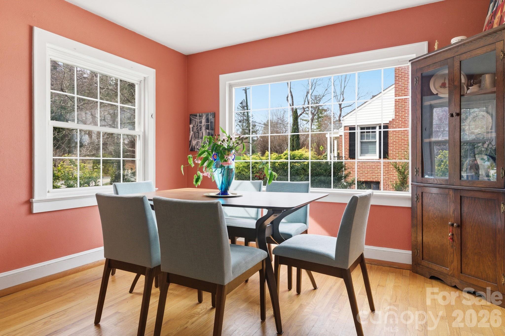 25 Bear Creek Road — Asheville