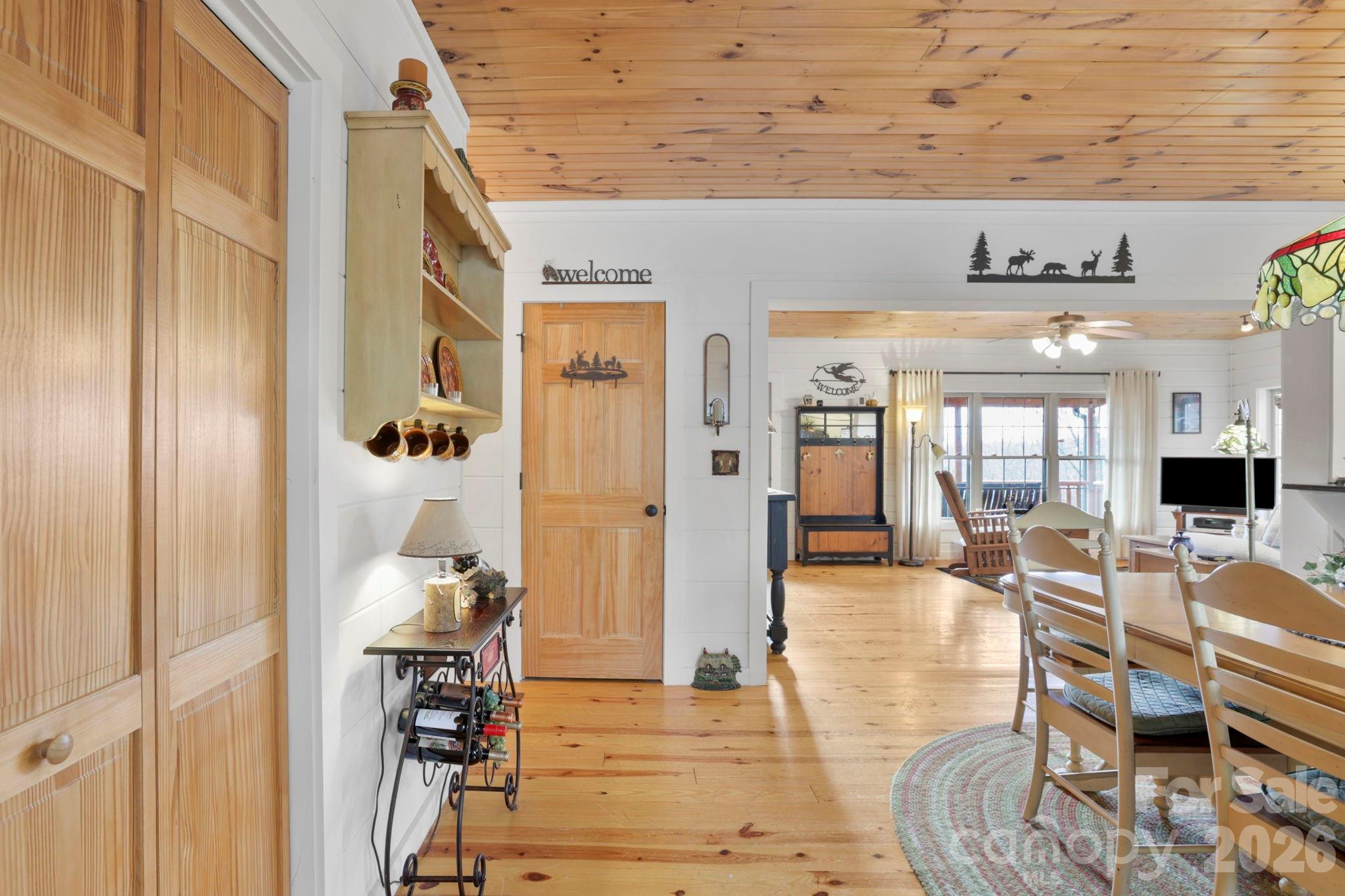 78 Longview Ridge Road — Lake Toxaway