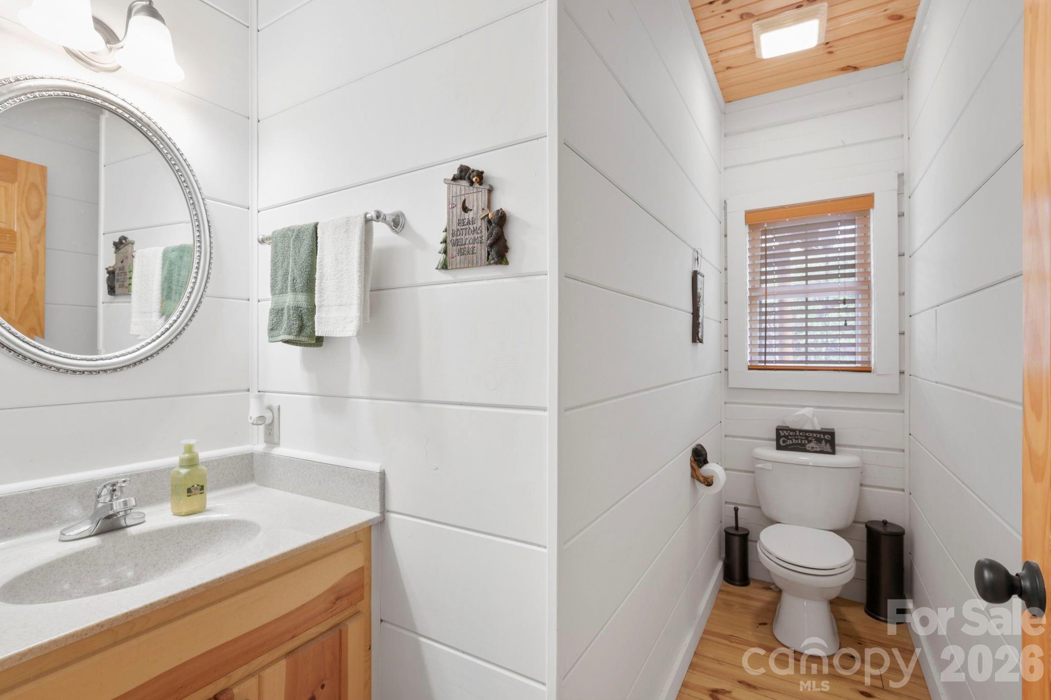 78 Longview Ridge Road — Lake Toxaway